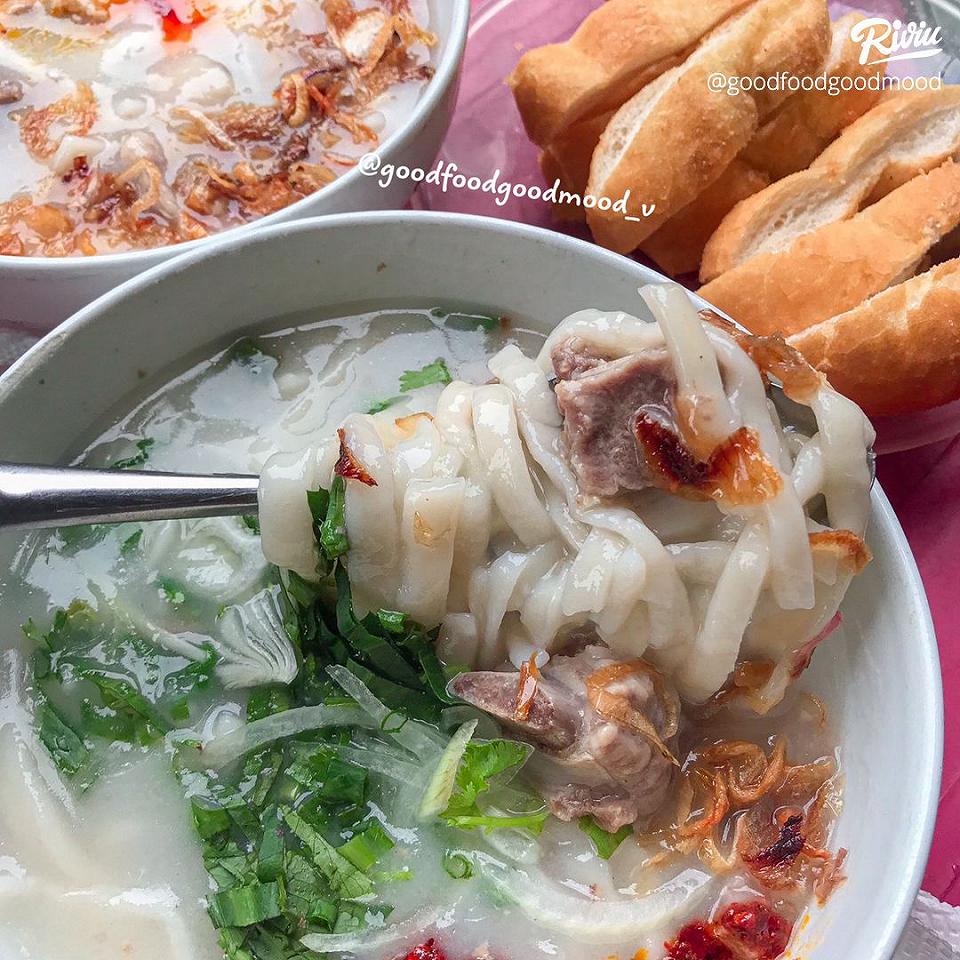 😯 hàng cháo canh chỉ bán chiều tầm hai tiếng là hết có gì hay - anh 2