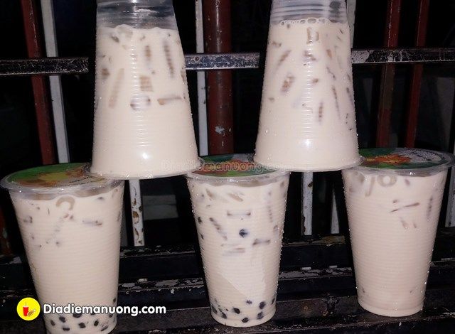 Tiệm trà sữa lạ đời nhất Sài Gòn: 'Không được mua quá 2 ly, muốn mua thêm xếp hàng lại từ đầu' - ảnh 3 tiem tra sua la doi nhat sai gon: "khong duoc mua qua 2 ly, muon mua them xep hang lai tu dau" - anh 3