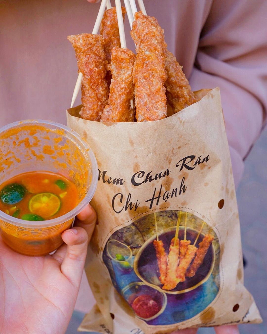 team an vat luu voi 10 quan nem chua ran ngon tuyet dinh loanh quanh ha noi - anh 4