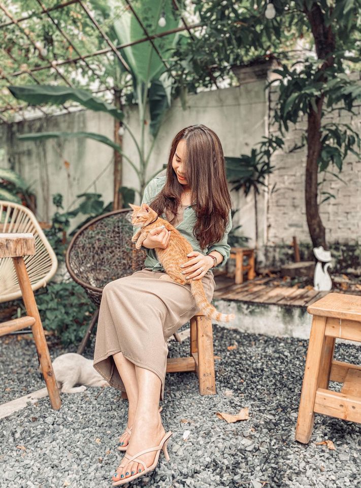 Chán cảnh đông đúc, ghé liền quán cafe yên tĩnh lại có view sông đẹp không góc chết ở Sài Gòn - ảnh 22 chan canh dong duc, ghe lien quan cafe yen tinh lai co view song dep khong goc chet o sai gon - anh 22