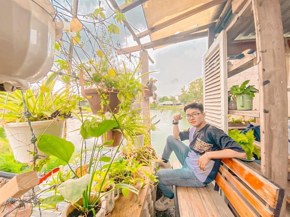 Chán cảnh đông đúc, ghé liền quán cafe yên tĩnh lại có view sông đẹp không góc chết ở Sài Gòn - ảnh 18 chan canh dong duc, ghe lien quan cafe yen tinh lai co view song dep khong goc chet o sai gon - anh 18