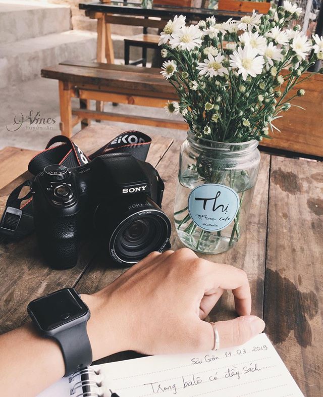 Chán cảnh đông đúc, ghé liền quán cafe yên tĩnh lại có view sông đẹp không góc chết ở Sài Gòn - ảnh 16 chan canh dong duc, ghe lien quan cafe yen tinh lai co view song dep khong goc chet o sai gon - anh 16