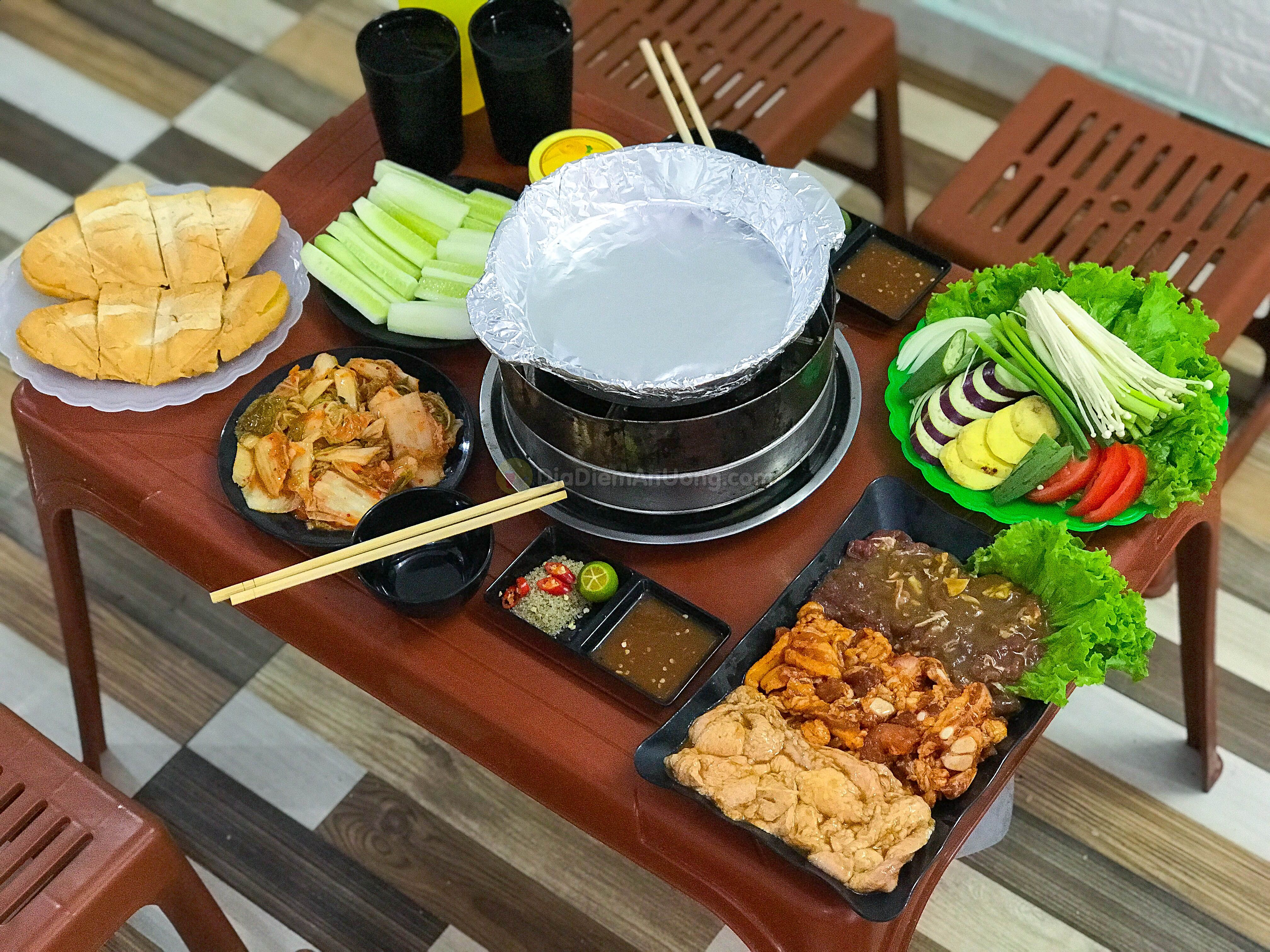 Xèo xèo vui tai quán nướng chảo mới tinh cho teen Hà Đông - ảnh 7 xeo xeo vui tai quan nuong chao moi tinh cho teen ha dong - anh 7