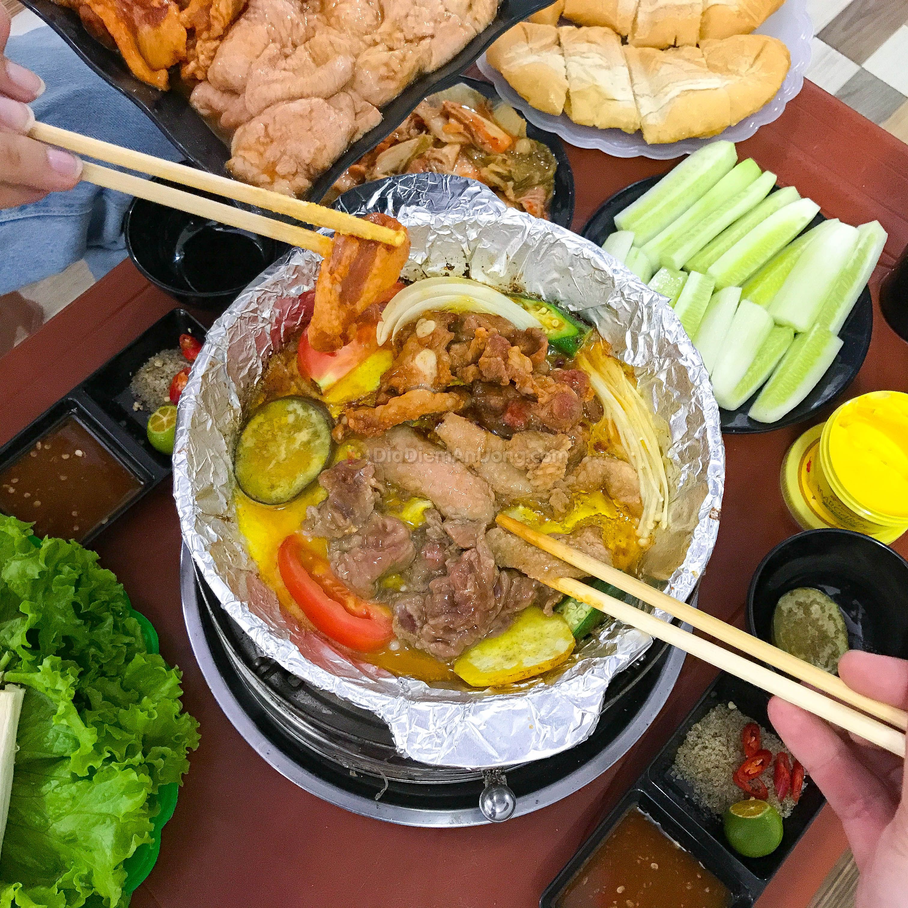 Xèo xèo vui tai quán nướng chảo mới tinh cho teen Hà Đông - ảnh 18 xeo xeo vui tai quan nuong chao moi tinh cho teen ha dong - anh 18