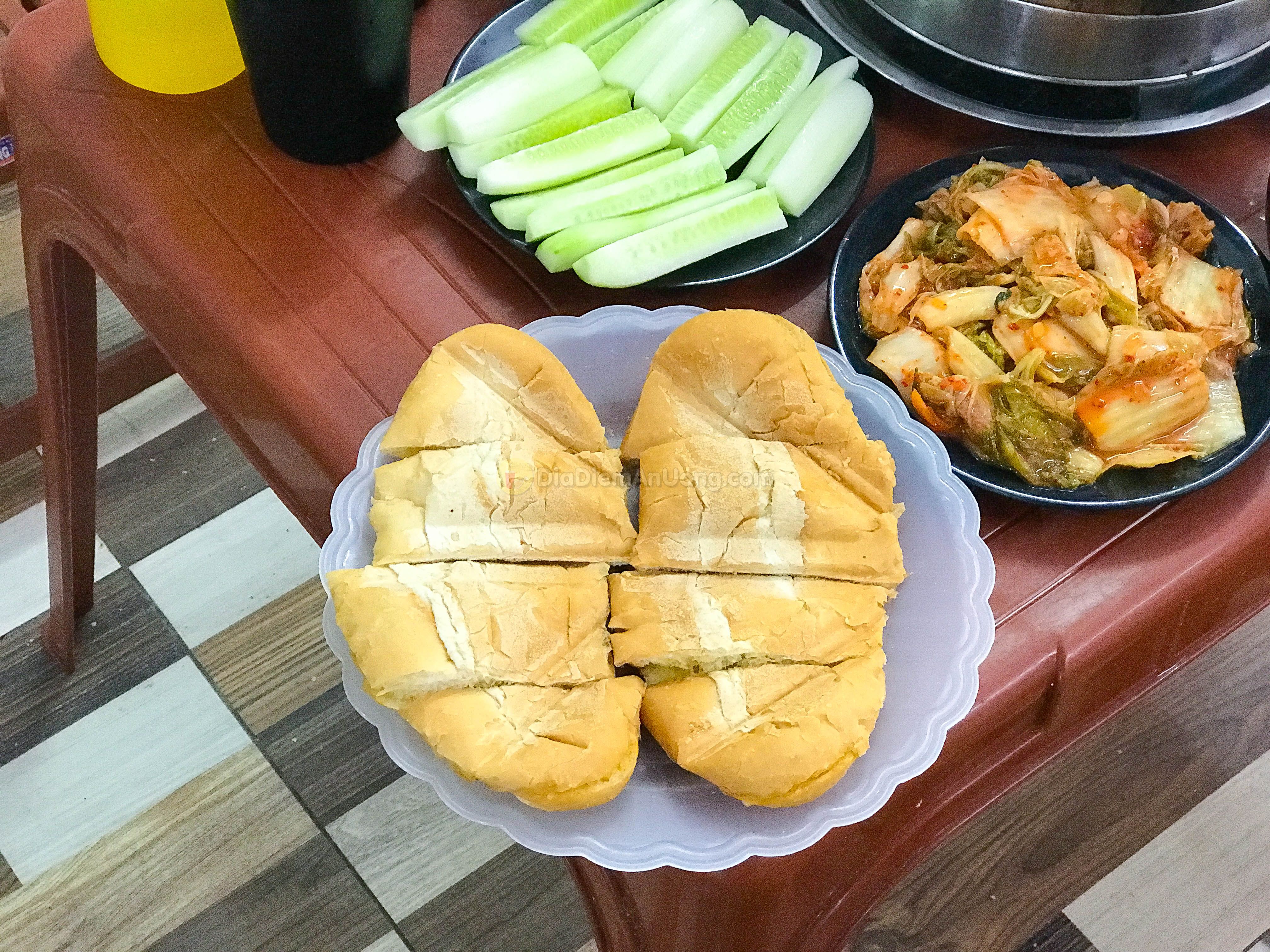 Xèo xèo vui tai quán nướng chảo mới tinh cho teen Hà Đông - ảnh 14 xeo xeo vui tai quan nuong chao moi tinh cho teen ha dong - anh 14