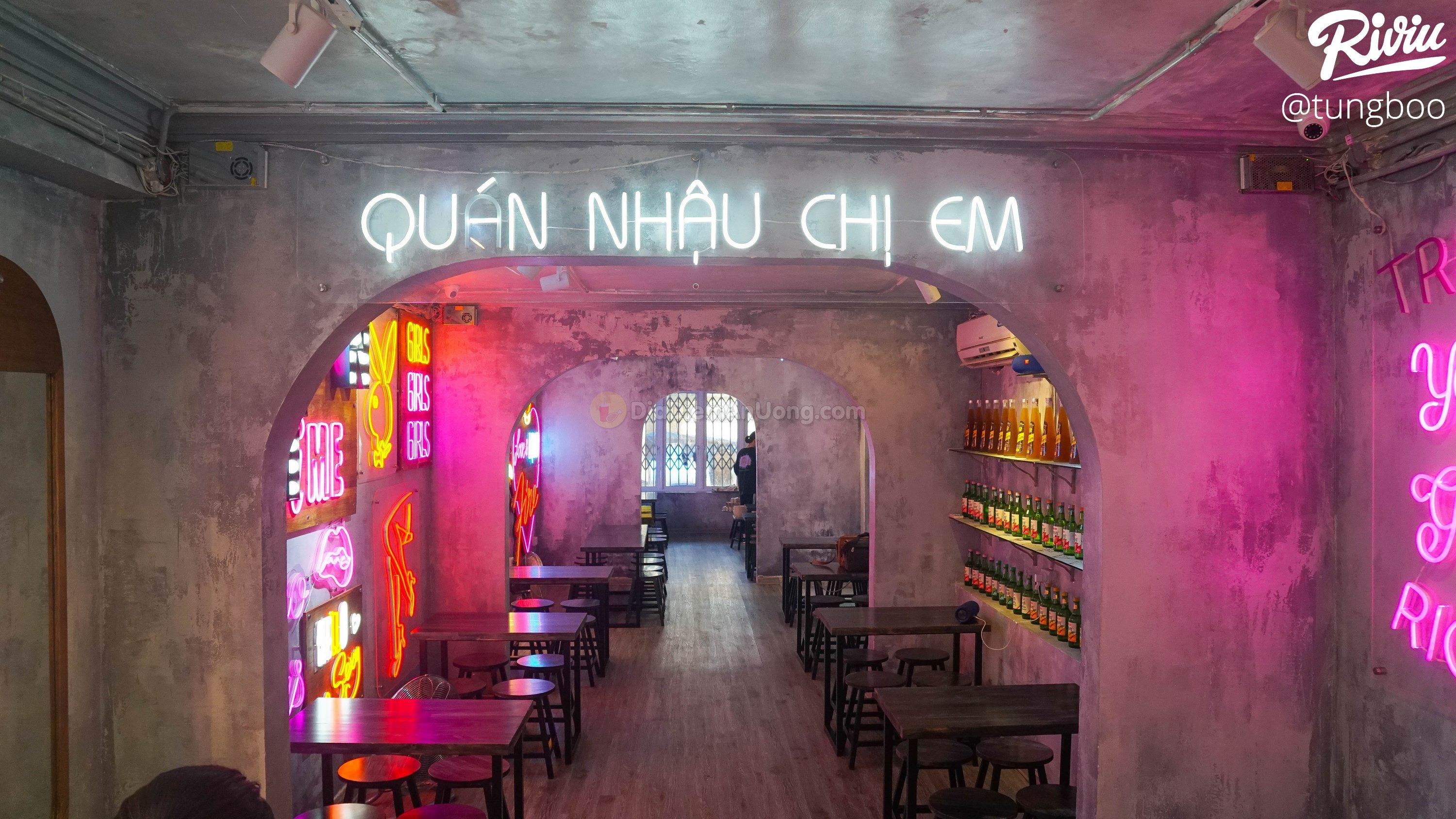 Chị em rủ nhau đi ăn ốc bán thâu đêm style ITAEWON CLASS độc nhất Hà Nội - ảnh 8 chi em ru nhau di an oc ban thau dem style itaewon class doc nhat ha noi - anh 8