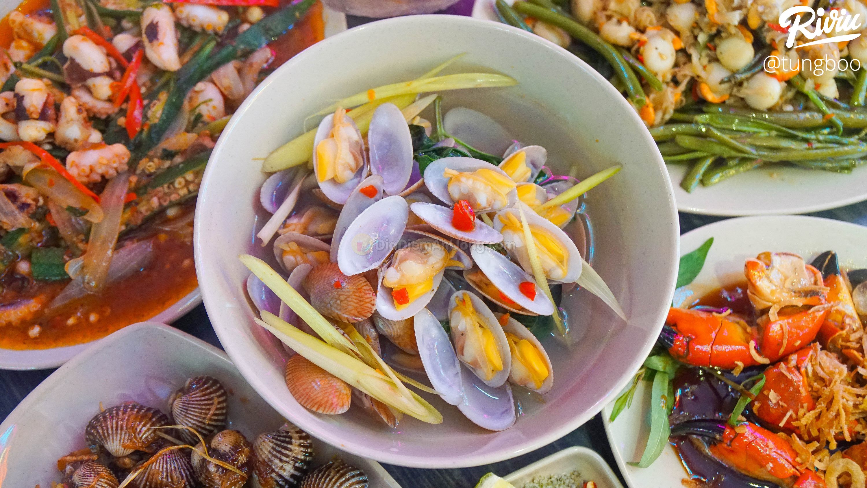 Chị em rủ nhau đi ăn ốc bán thâu đêm style ITAEWON CLASS độc nhất Hà Nội - ảnh 36 chi em ru nhau di an oc ban thau dem style itaewon class doc nhat ha noi - anh 36