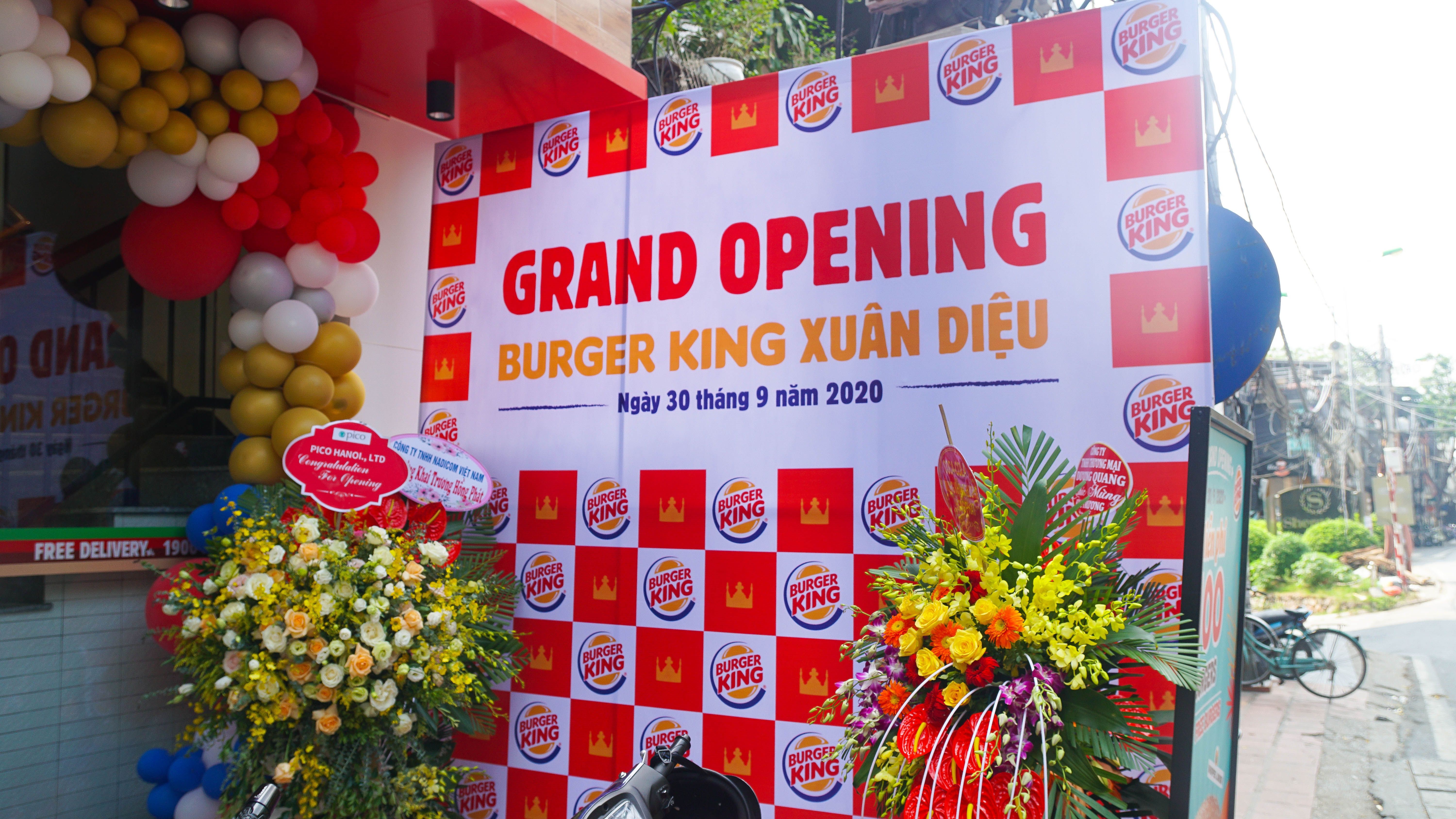 no ne cang bung du mon burger tai co so moi tinh cua burger king - anh 3