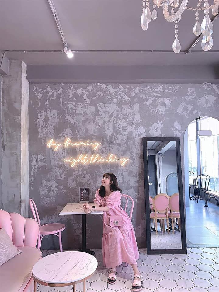 Tại sao người ta thường ghé các quán cafe gái đẹp ở Gò Vấp?

