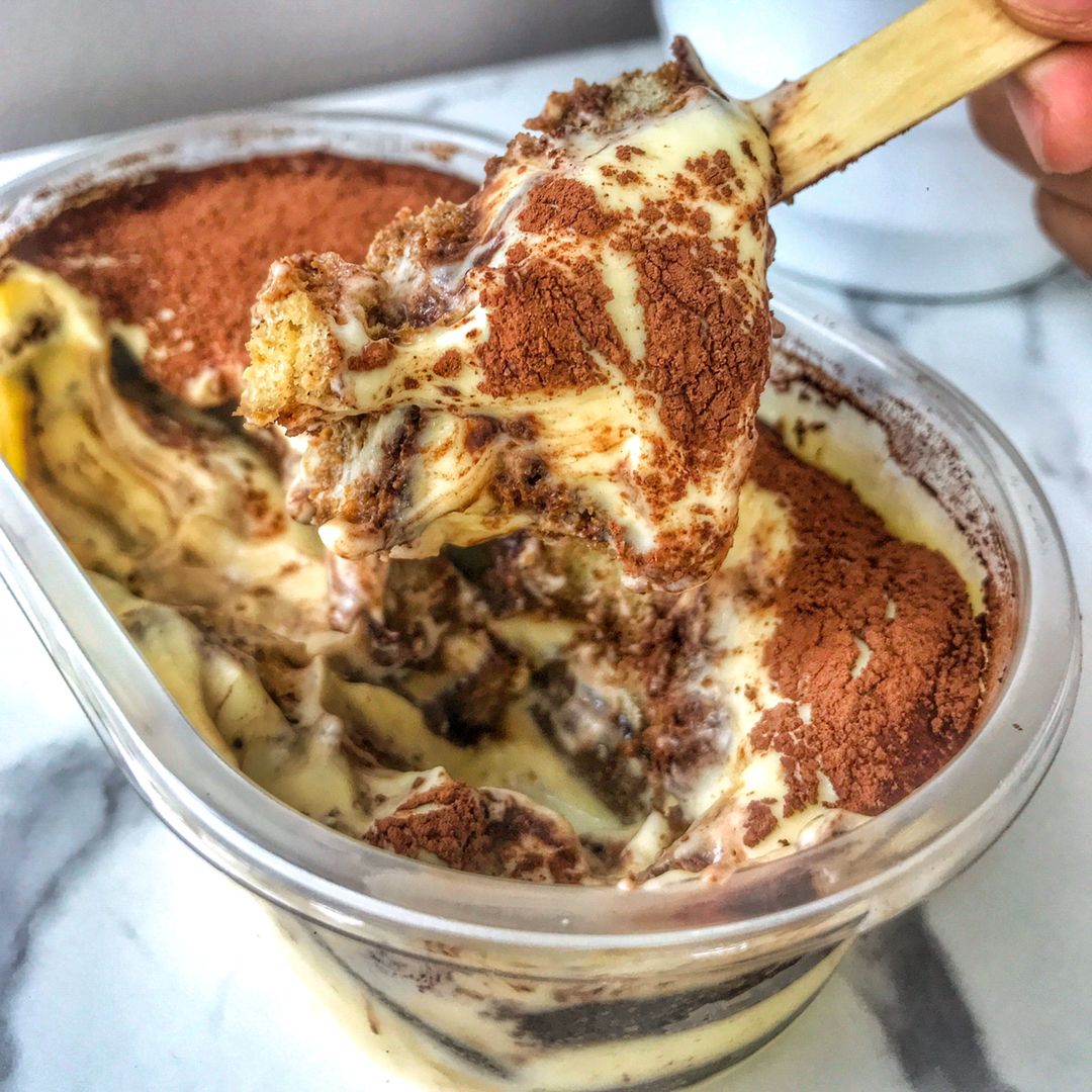 Hộp Tiramisu thần thánh- Cho những đứa ăn một miếng chưa bao giờ là đủ