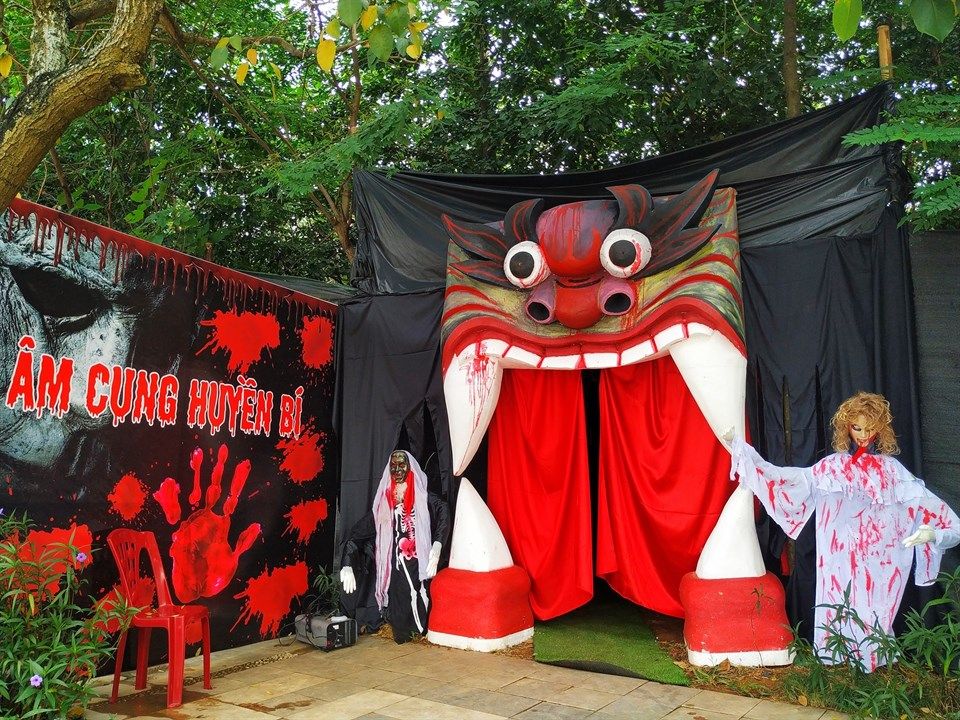 'Quẩy tưng bừng' tại LỄ HỘI HALLOWEEN ĐỘC NHẤT VÔ NHỊ rùng rợn nhất Hà Nội - ảnh 32 "quay tung bung" tai le hoi halloween doc nhat vo nhi rung ron nhat ha noi - anh 32