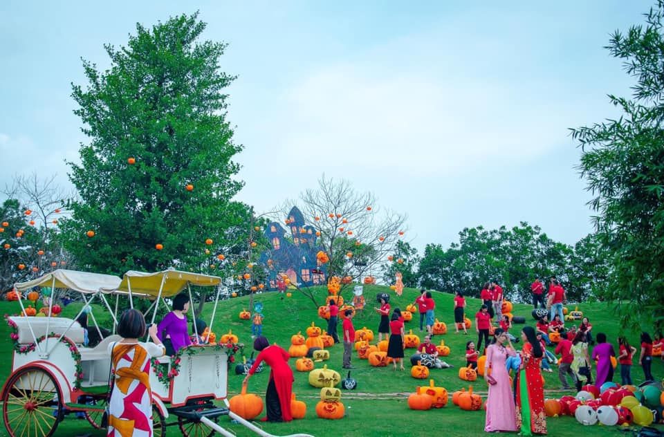'Quẩy tưng bừng' tại LỄ HỘI HALLOWEEN ĐỘC NHẤT VÔ NHỊ rùng rợn nhất Hà Nội - ảnh 13 "quay tung bung" tai le hoi halloween doc nhat vo nhi rung ron nhat ha noi - anh 13