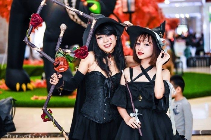 'Quẩy tưng bừng' tại LỄ HỘI HALLOWEEN ĐỘC NHẤT VÔ NHỊ rùng rợn nhất Hà Nội - ảnh 23 "quay tung bung" tai le hoi halloween doc nhat vo nhi rung ron nhat ha noi - anh 23