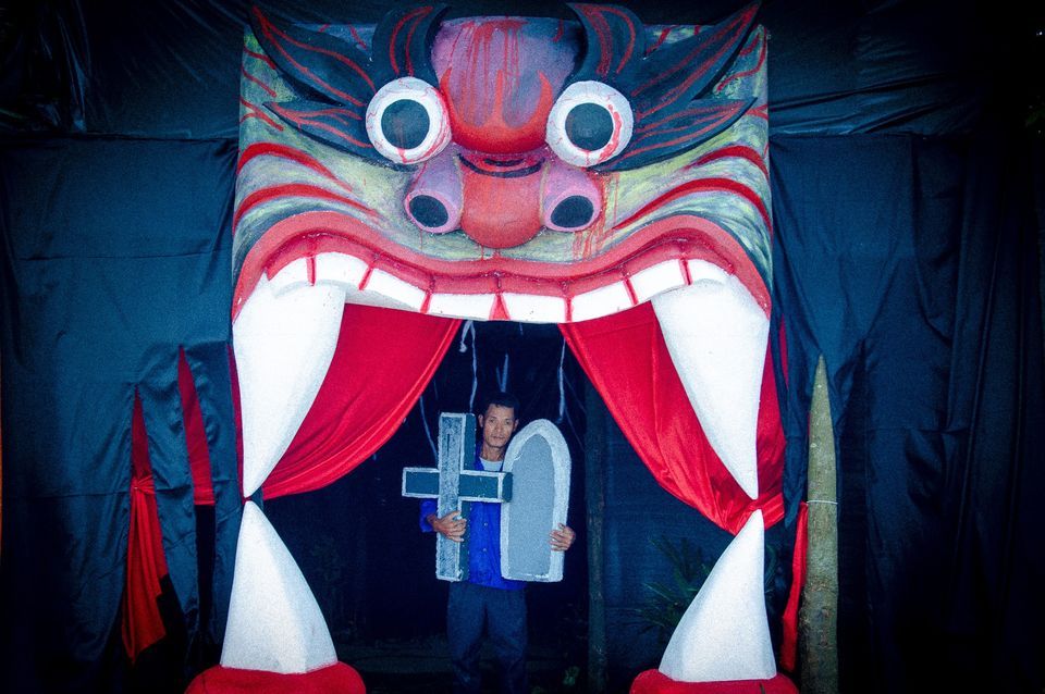 'Quẩy tưng bừng' tại LỄ HỘI HALLOWEEN ĐỘC NHẤT VÔ NHỊ rùng rợn nhất Hà Nội - ảnh 33 "quay tung bung" tai le hoi halloween doc nhat vo nhi rung ron nhat ha noi - anh 33