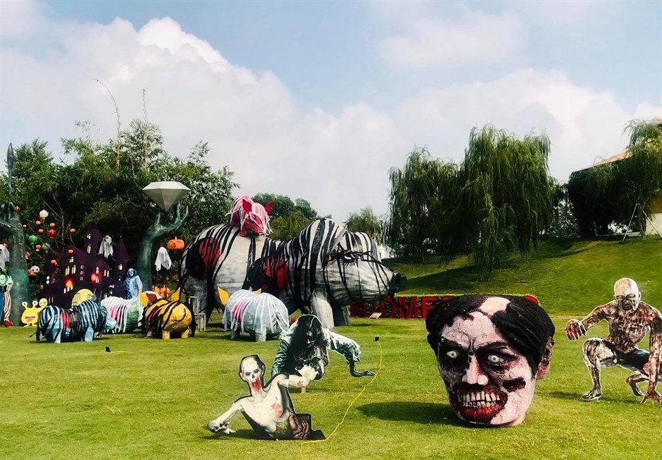 'Quẩy tưng bừng' tại LỄ HỘI HALLOWEEN ĐỘC NHẤT VÔ NHỊ rùng rợn nhất Hà Nội - ảnh 15 "quay tung bung" tai le hoi halloween doc nhat vo nhi rung ron nhat ha noi - anh 15