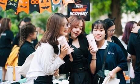 note lai va dung bo lo le hoi halloween 2020 day ma mi tai hoc vien bao chi & tuyen truyen - anh 10