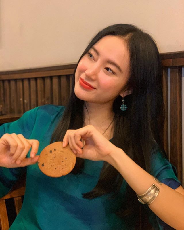 Angela Phương Trinh tiếp tục khai trương quán chay thứ 3 ở Gò Vấp, các món đồng giá chỉ 25k - ảnh 1 angela phuong trinh tiep tuc khai truong quan chay thu 3 o go vap, cac mon dong gia chi 25k - anh 1