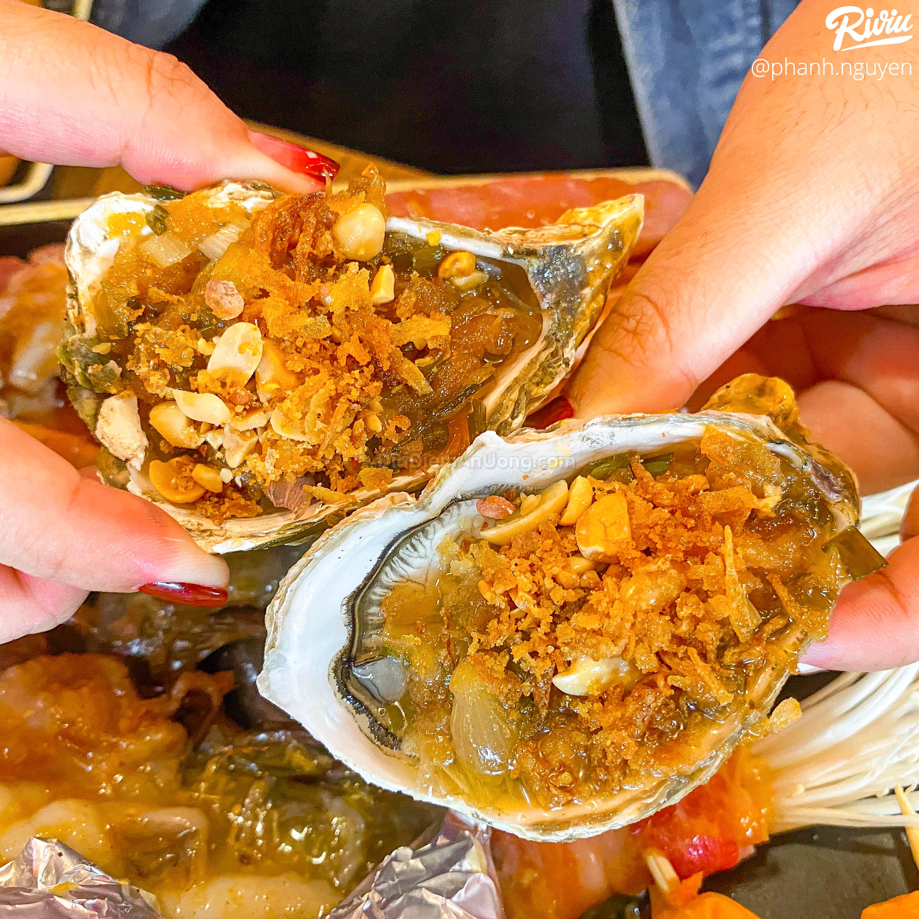 Dắt nhau đi ăn buffet lẩu nướng số dách của sinh viên Tài Chính giá chỉ từ 128k - ảnh 28 dat nhau di an buffet lau nuong so dach cua sinh vien tai chinh gia chi tu 128k - anh 28