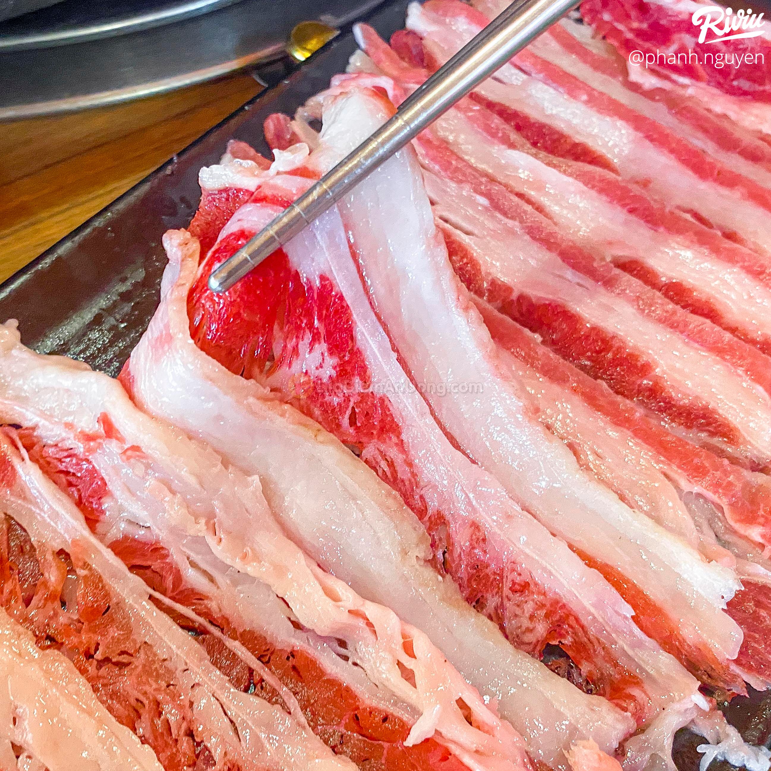 Dắt nhau đi ăn buffet lẩu nướng số dách của sinh viên Tài Chính giá chỉ từ 128k - ảnh 56 dat nhau di an buffet lau nuong so dach cua sinh vien tai chinh gia chi tu 128k - anh 56