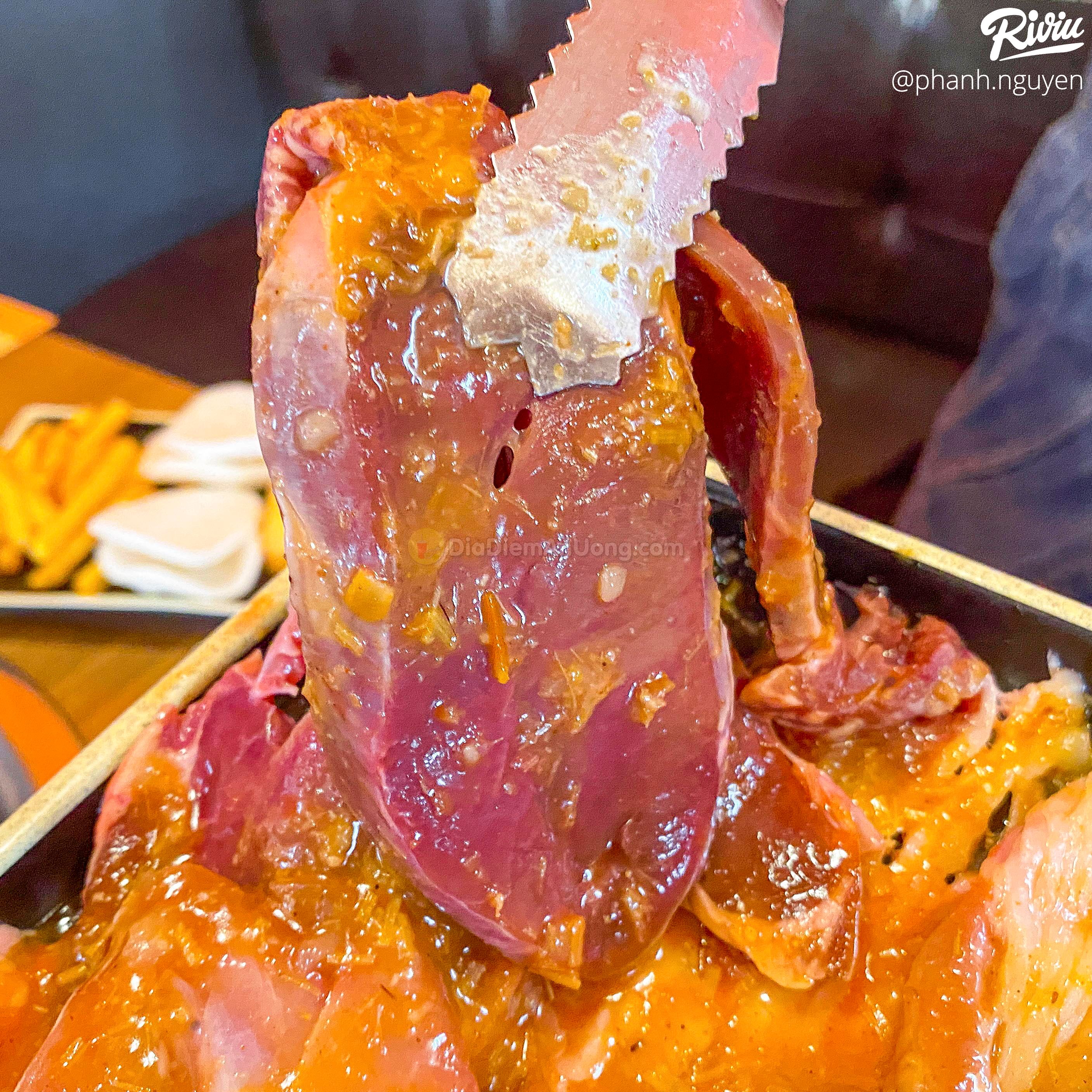 Dắt nhau đi ăn buffet lẩu nướng số dách của sinh viên Tài Chính giá chỉ từ 128k - ảnh 23 dat nhau di an buffet lau nuong so dach cua sinh vien tai chinh gia chi tu 128k - anh 23