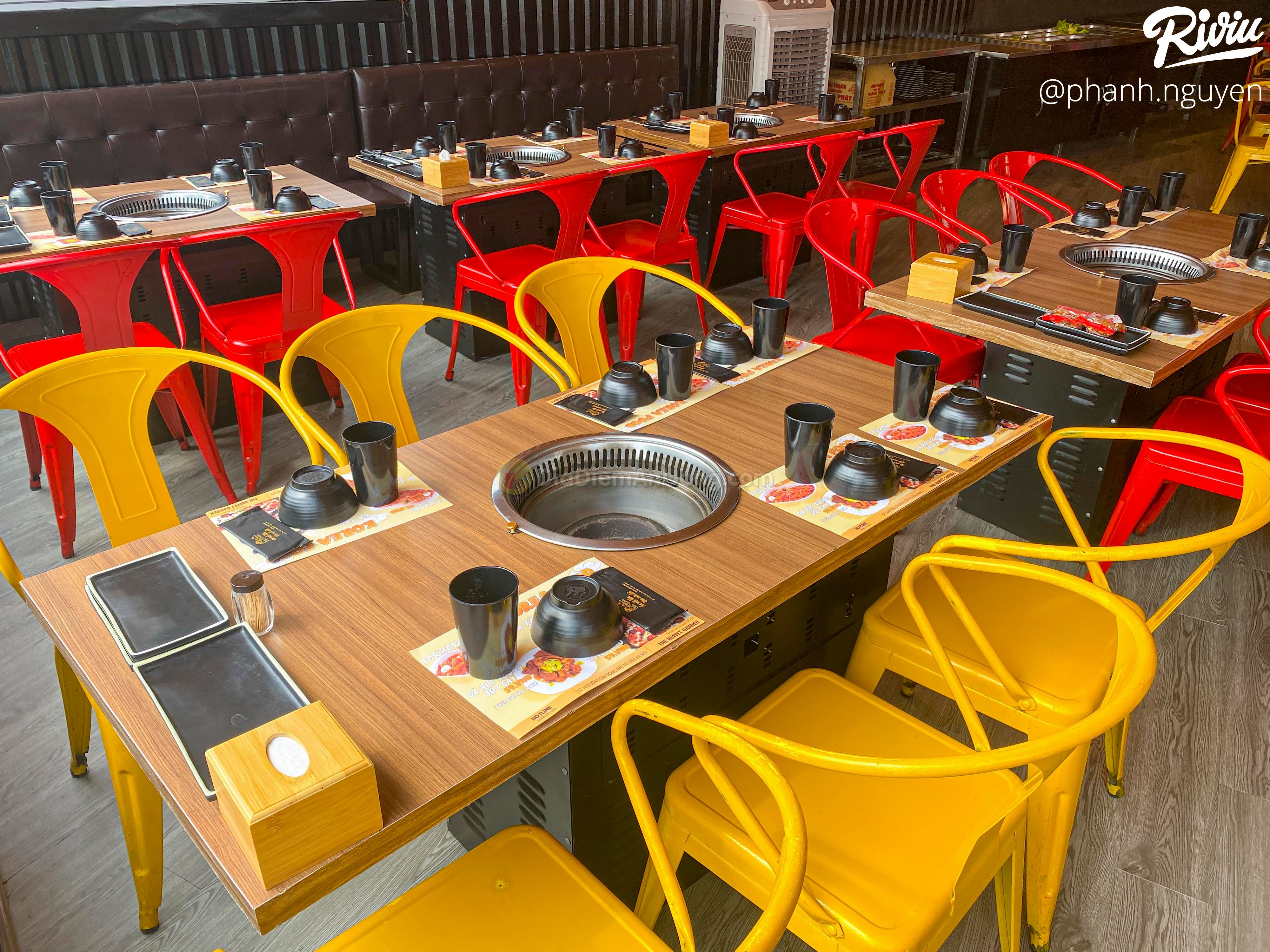 Dắt nhau đi ăn buffet lẩu nướng số dách của sinh viên Tài Chính giá chỉ từ 128k - ảnh 3 dat nhau di an buffet lau nuong so dach cua sinh vien tai chinh gia chi tu 128k - anh 3