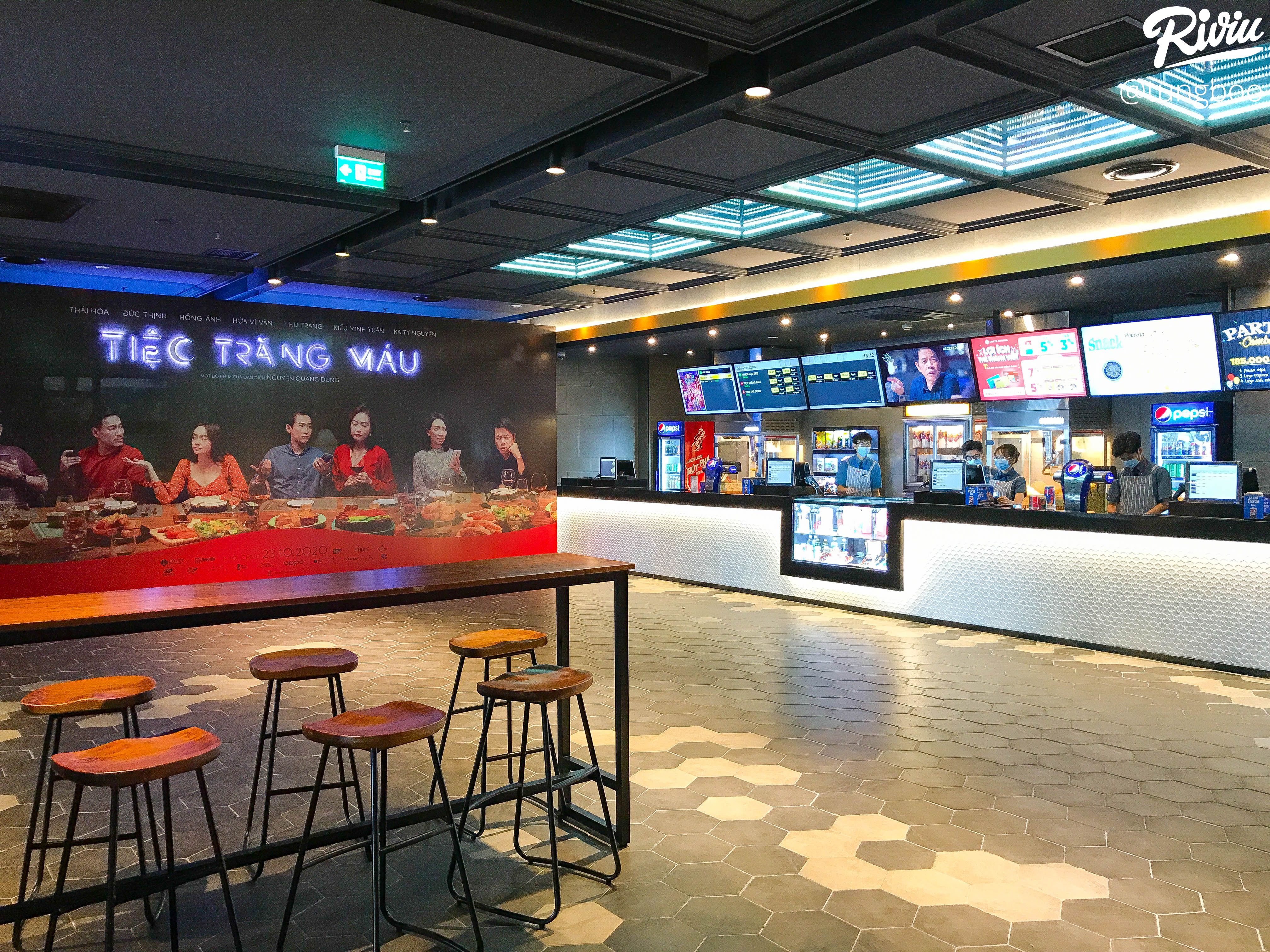 di choi toi ben, qua giat lien tay tai rap lotte cinema moi tinh cua teen hai ba trung - anh 5