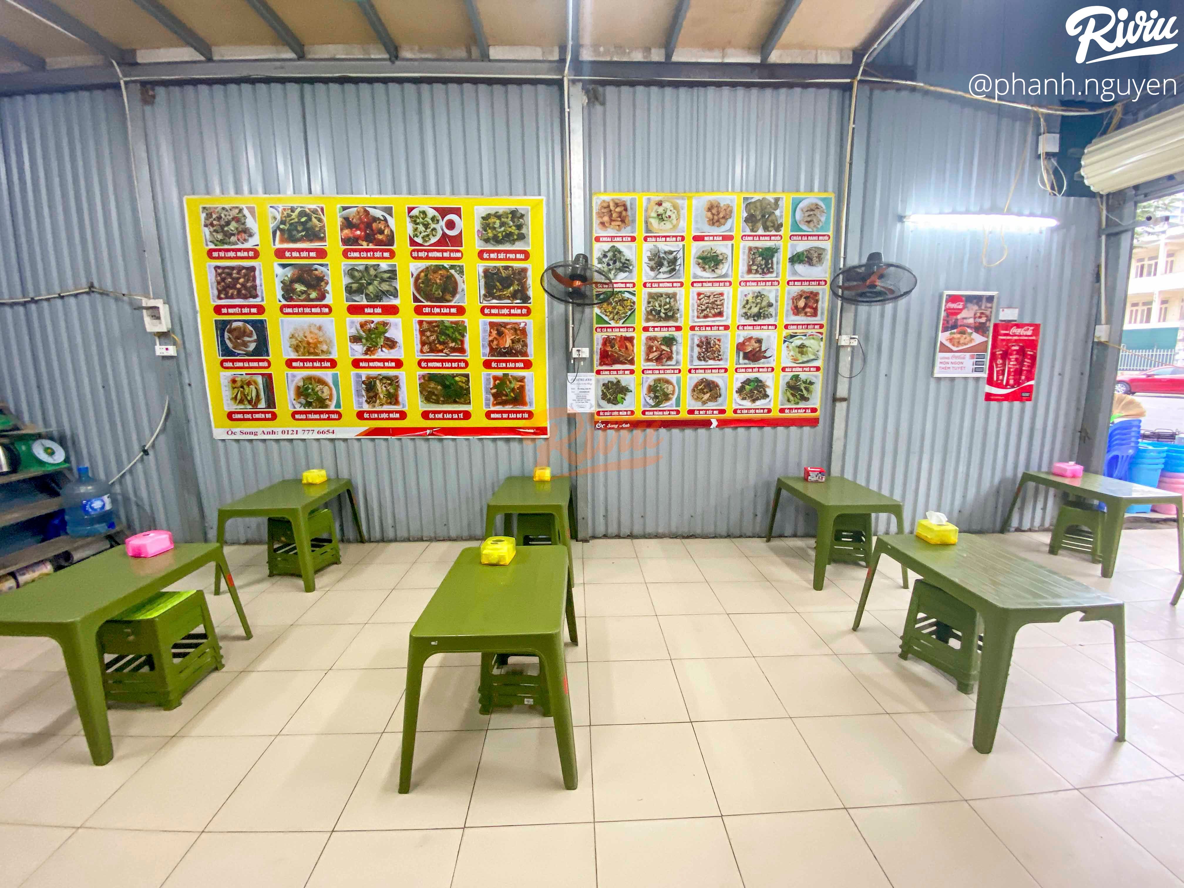 Ăn hoài không chán quán ốc Hải Phòng ngon bất chấp của sinh viên khu Cầu Giấy - ảnh 5 an hoai khong chan quan oc hai phong ngon bat chap cua sinh vien khu cau giay - anh 5