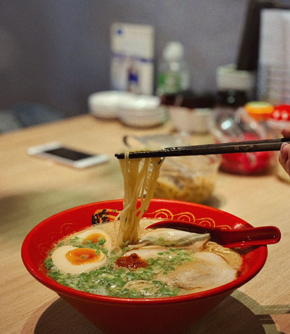 Dạo phố Nhật ăn ramen giữa lòng Sài Gòn