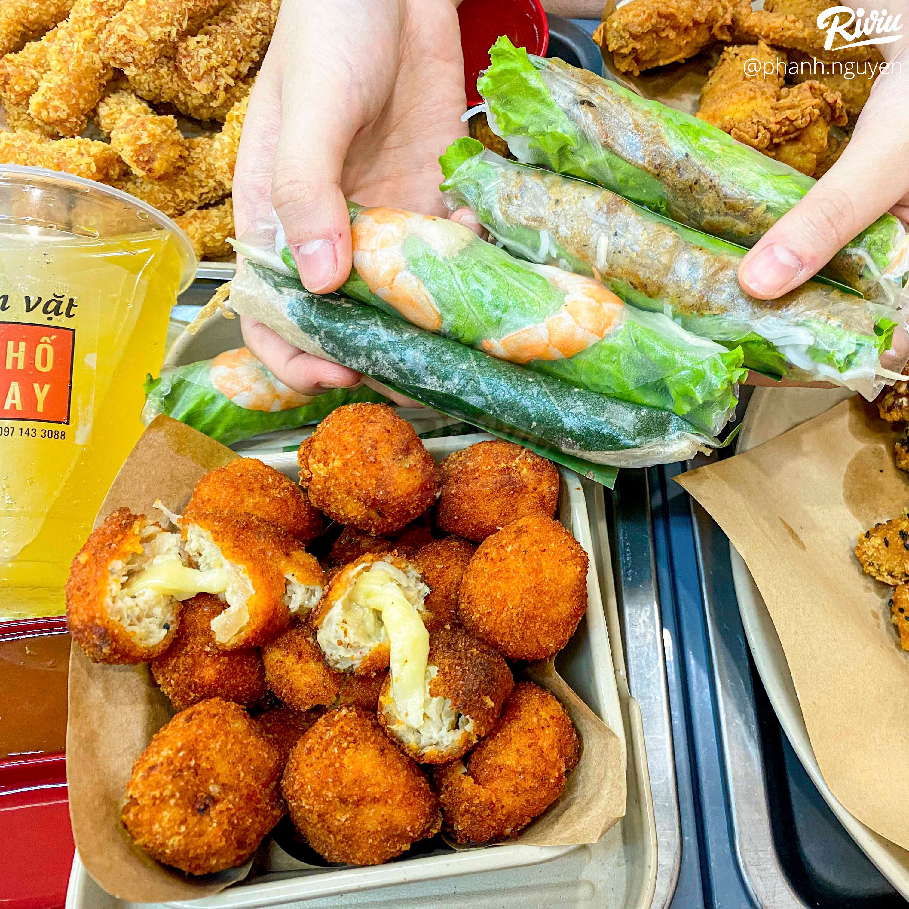 Tiệm ăn vặt đi vào lòng người dành cho dân văn phòng và sinh viên khu Bác Kinh Xây - ảnh 9 tiem an vat di vao long nguoi danh cho dan van phong va sinh vien khu bac kinh xay - anh 9