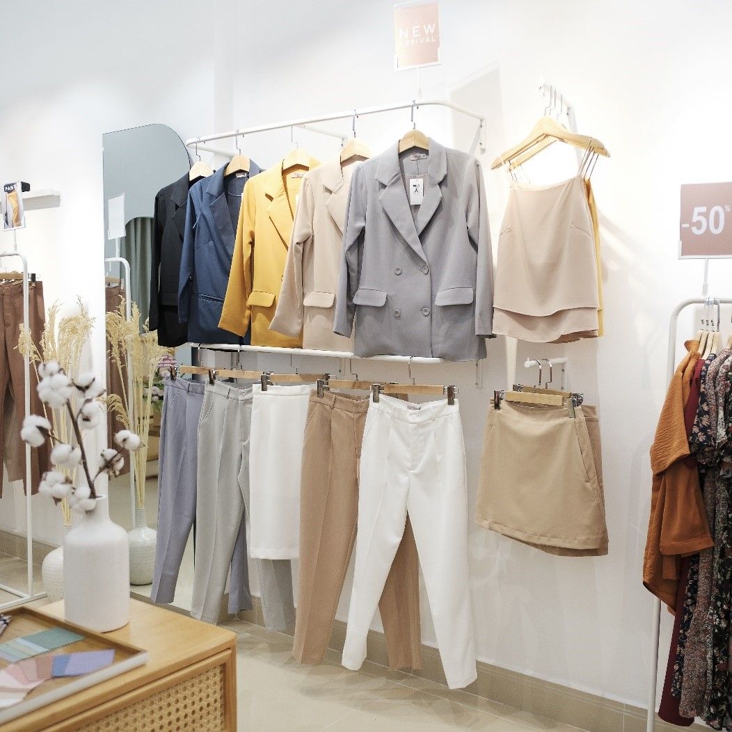 Reset lại tủ quần áo với shop toàn concept siêu xinh sale siêu xịn ngay quập 3 - ảnh 5 reset lai tu quan ao voi shop toan concept sieu xinh sale sieu xin ngay quap 3 - anh 5