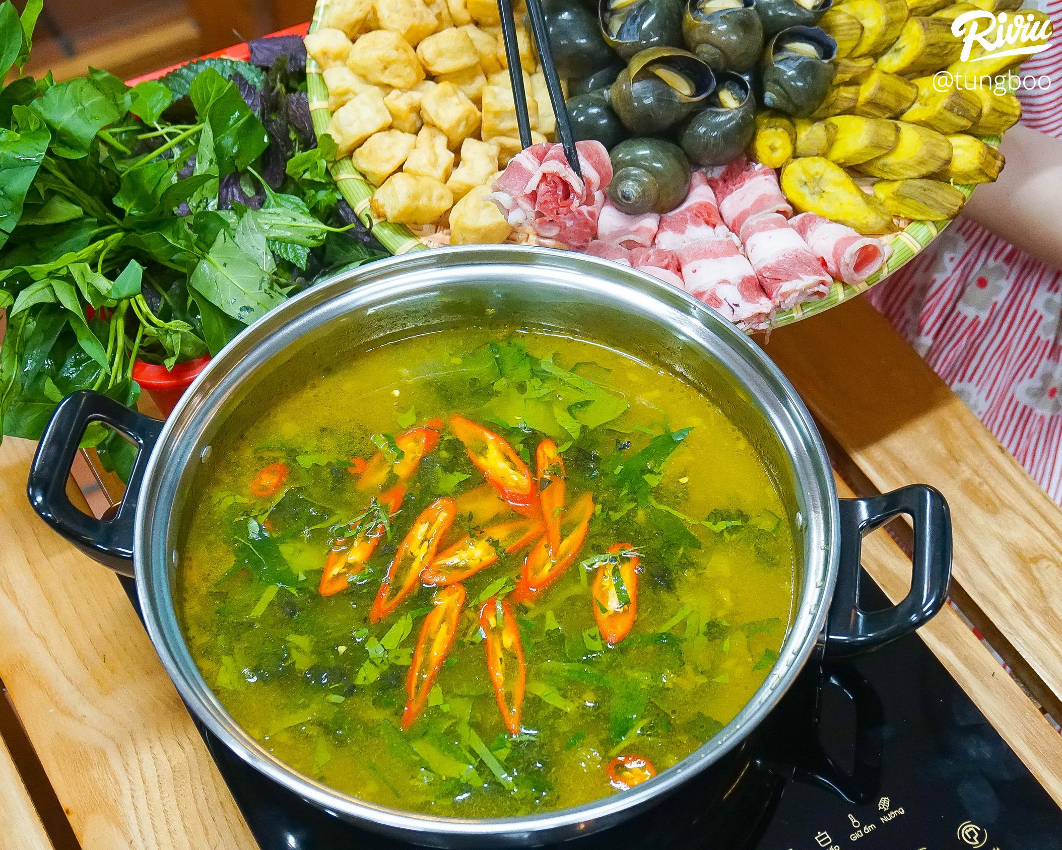 Đột nhập thiên đường các món ốc duy nhất quanh khu Mỹ Đình - ảnh 10 dot nhap thien duong cac mon oc duy nhat quanh khu my dinh - anh 10