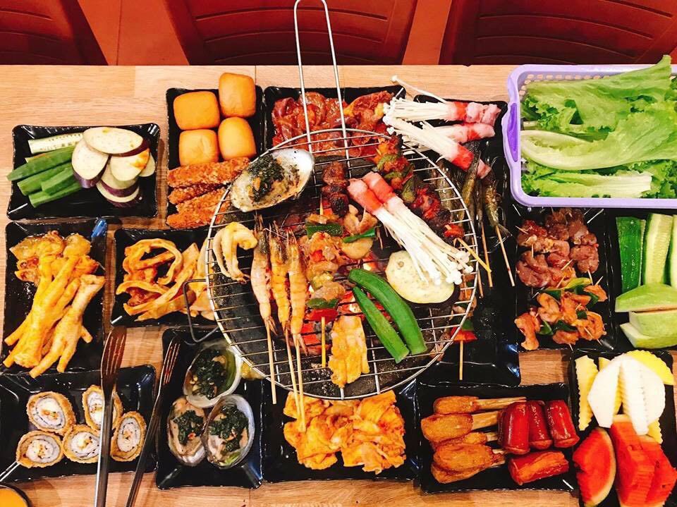 Ăn no ná thở tại '8 quán Buffet bình dân' ngập tràn hải sản tươi rói ở Sài Gòn - ảnh 27 an no na tho tai "8 quan buffet binh dan" ngap tran hai san tuoi roi o sai gon - anh 27