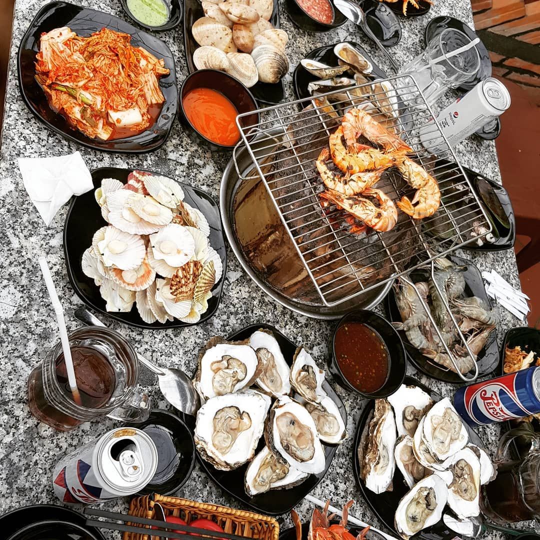 Ăn no ná thở tại '8 quán Buffet bình dân' ngập tràn hải sản tươi rói ở Sài Gòn - ảnh 13 an no na tho tai "8 quan buffet binh dan" ngap tran hai san tuoi roi o sai gon - anh 13