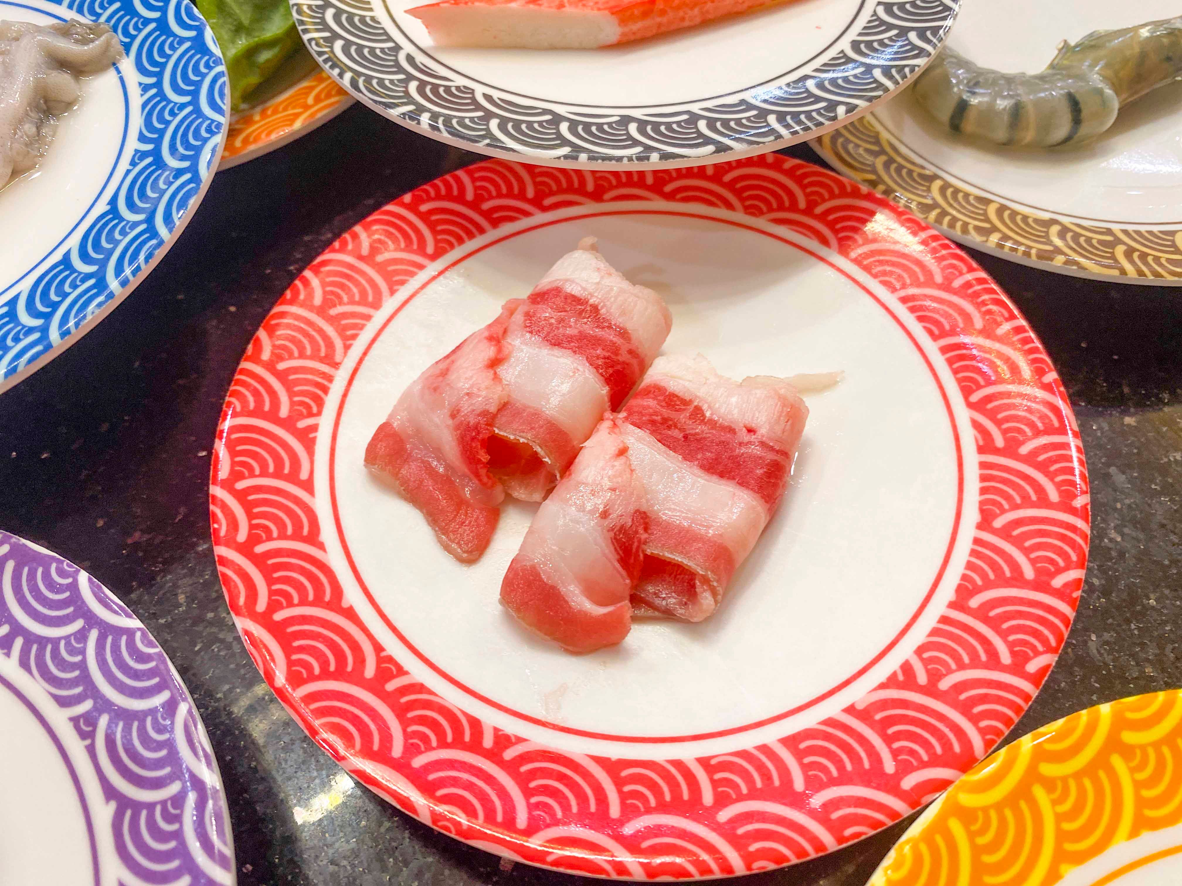 Không lăn không về với lẩu băng chuyền giá chưa đến 200k phố Bà Triệu - ảnh 17 khong lan khong ve voi lau bang chuyen gia chua den 200k pho ba trieu - anh 17