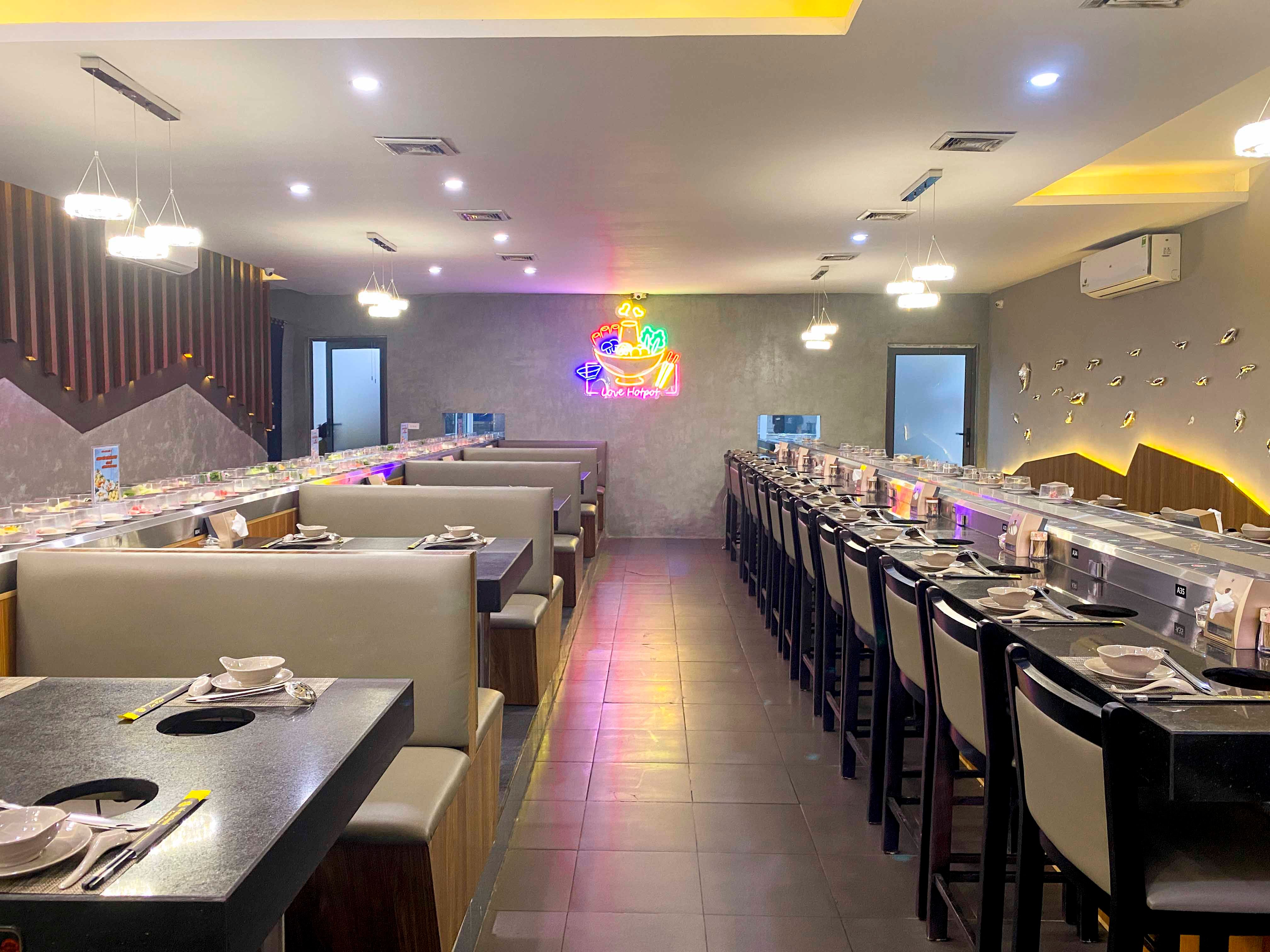 Không lăn không về với lẩu băng chuyền giá chưa đến 200k phố Bà Triệu - ảnh 4 khong lan khong ve voi lau bang chuyen gia chua den 200k pho ba trieu - anh 4