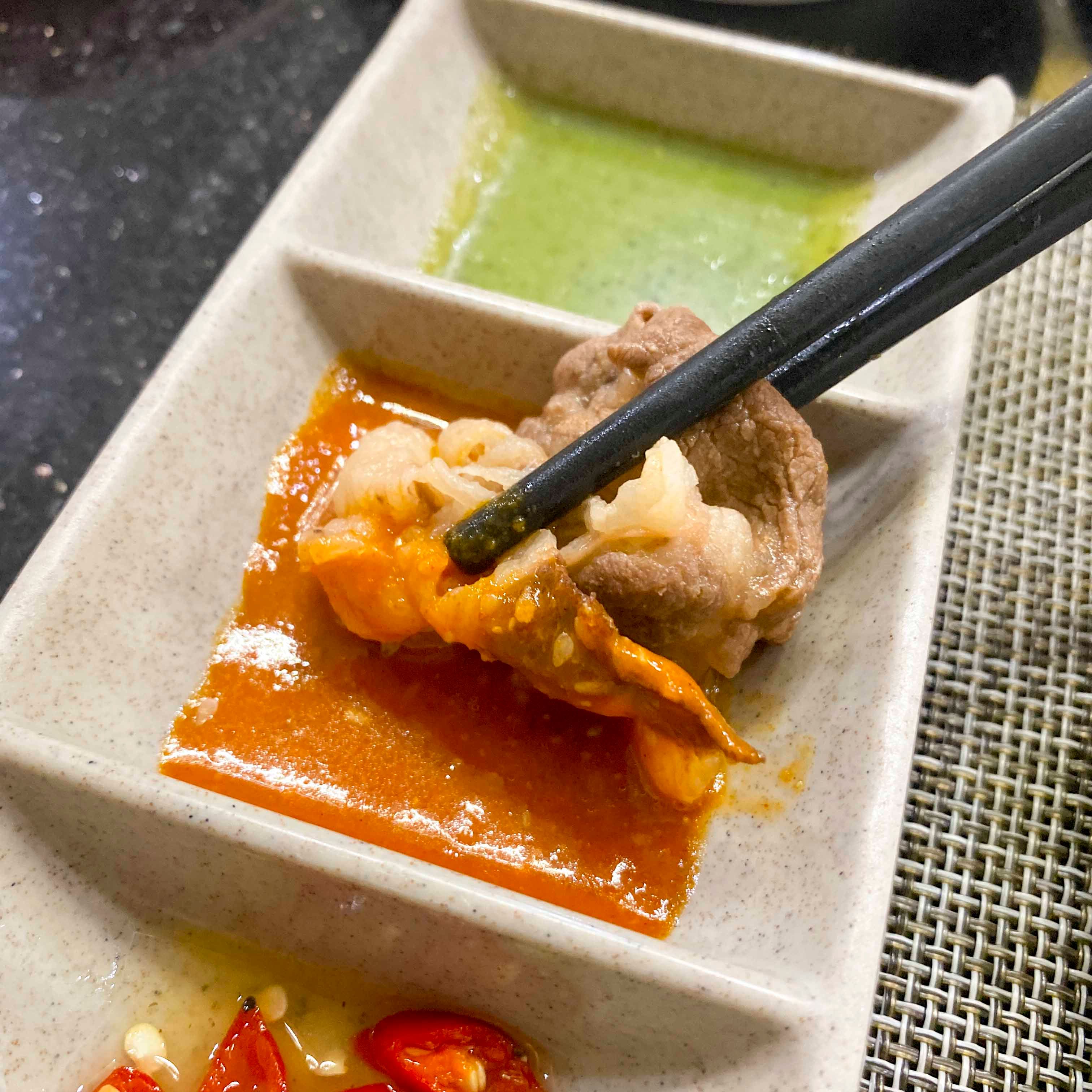 Không lăn không về với lẩu băng chuyền giá chưa đến 200k phố Bà Triệu - ảnh 37 khong lan khong ve voi lau bang chuyen gia chua den 200k pho ba trieu - anh 37