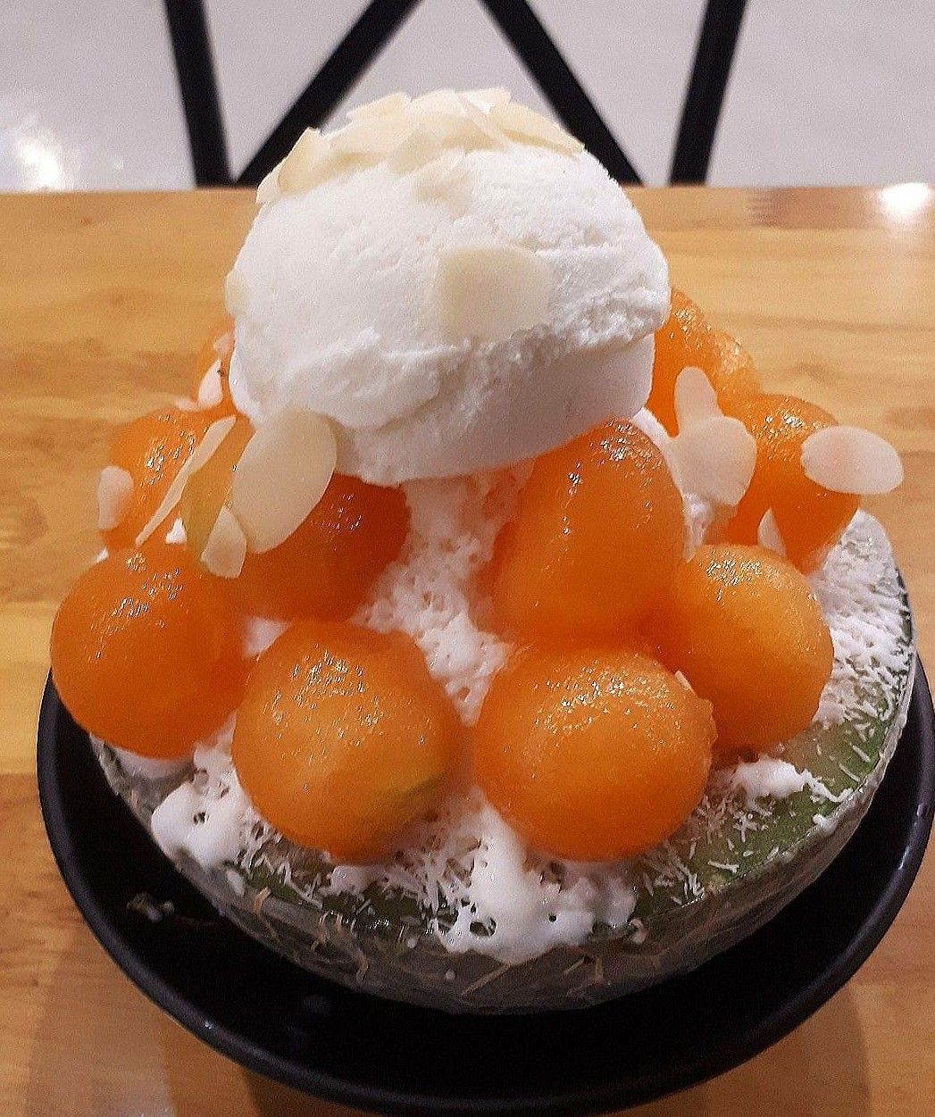 BINGSU SIÊU DỄ THƯƠNG TẠI HANA CAFE 