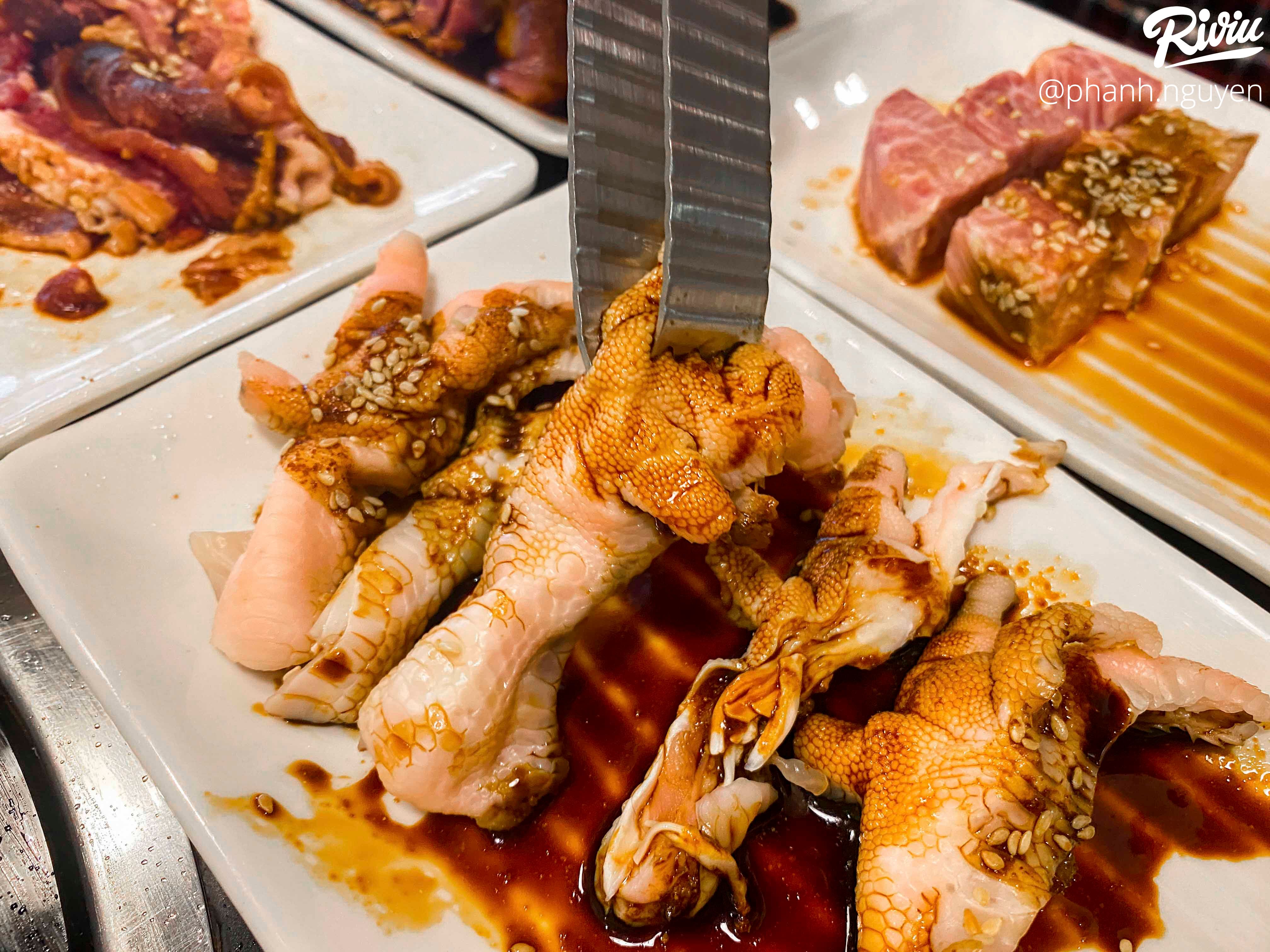 Lạ lạ nhà hàng có lẩu tôm sen đào ngon đáo để không phải nơi nào cũng có - ảnh 29 la la nha hang co lau tom sen dao ngon dao de khong phai noi nao cung co - anh 29