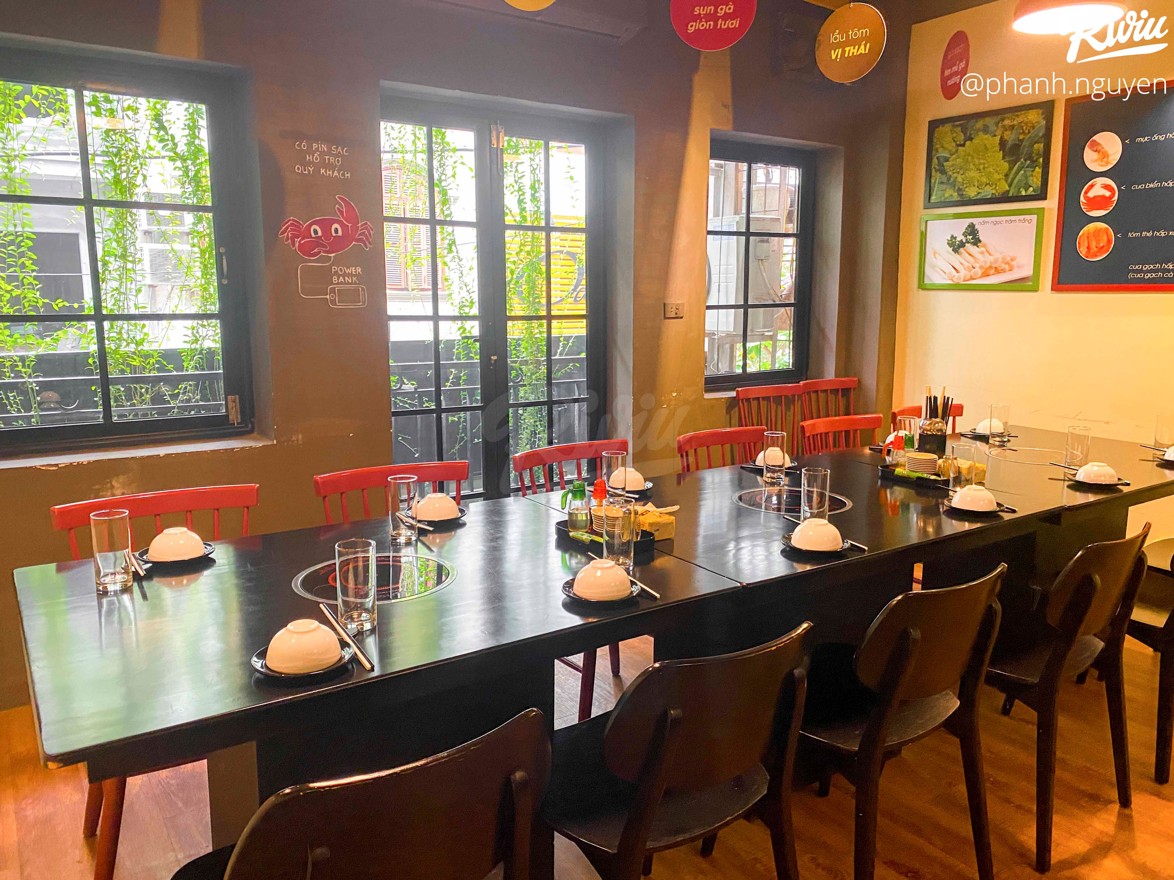 Lạ lạ nhà hàng có lẩu tôm sen đào ngon đáo để không phải nơi nào cũng có - ảnh 4 la la nha hang co lau tom sen dao ngon dao de khong phai noi nao cung co - anh 4