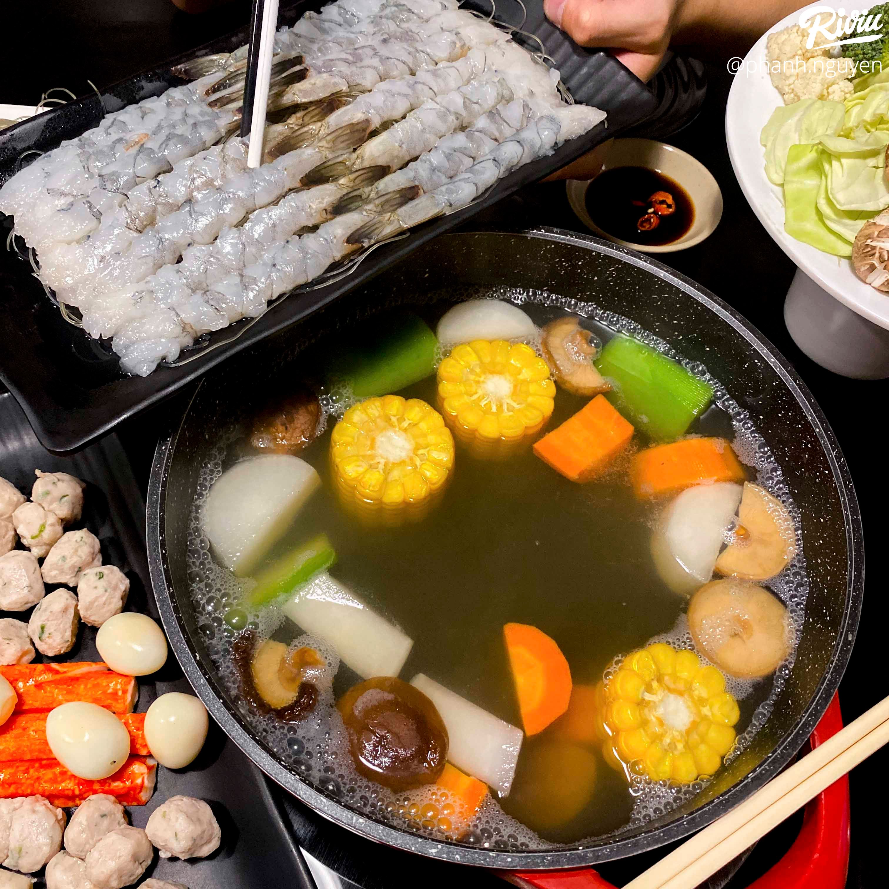 Lạ lạ nhà hàng có lẩu tôm sen đào ngon đáo để không phải nơi nào cũng có - ảnh 47 la la nha hang co lau tom sen dao ngon dao de khong phai noi nao cung co - anh 47