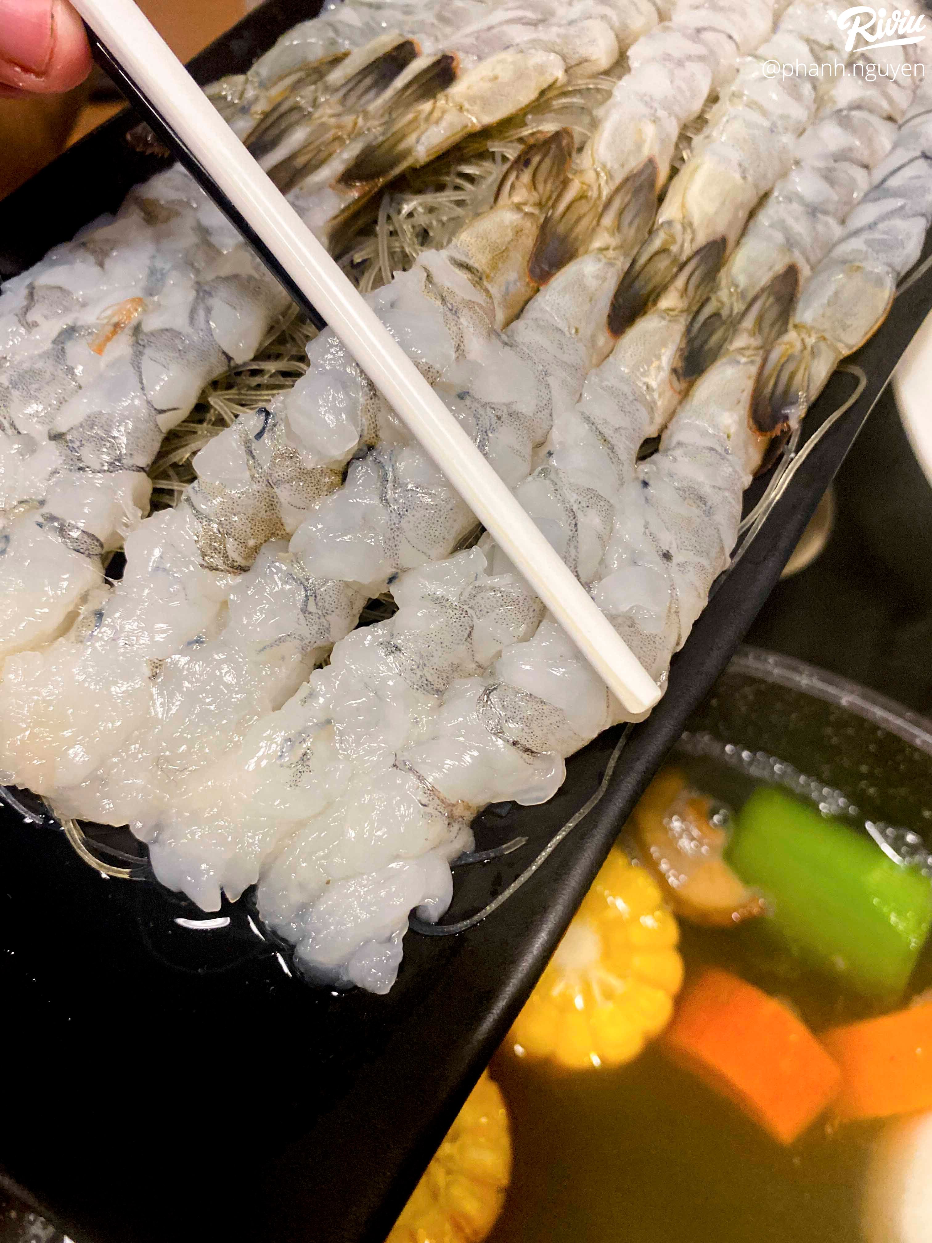 Lạ lạ nhà hàng có lẩu tôm sen đào ngon đáo để không phải nơi nào cũng có - ảnh 48 la la nha hang co lau tom sen dao ngon dao de khong phai noi nao cung co - anh 48