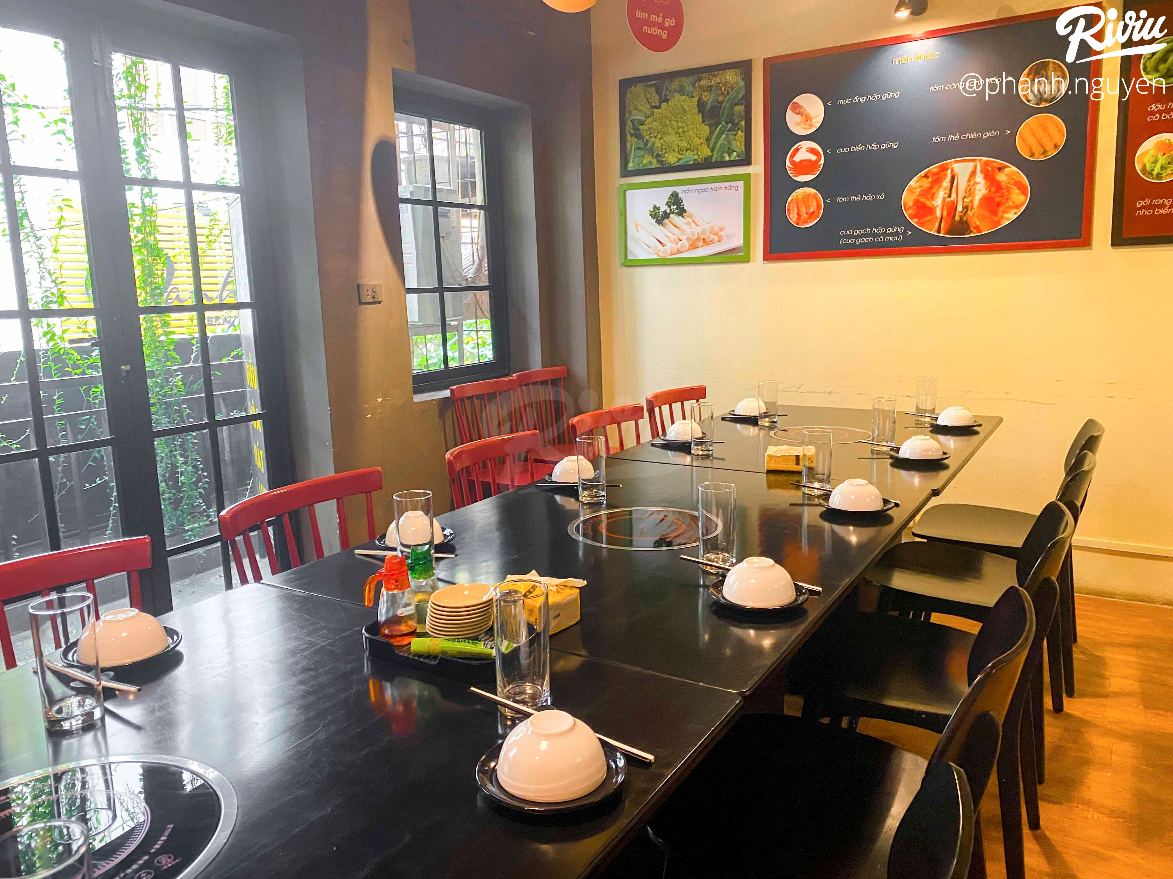 Lạ lạ nhà hàng có lẩu tôm sen đào ngon đáo để không phải nơi nào cũng có - ảnh 5 la la nha hang co lau tom sen dao ngon dao de khong phai noi nao cung co - anh 5