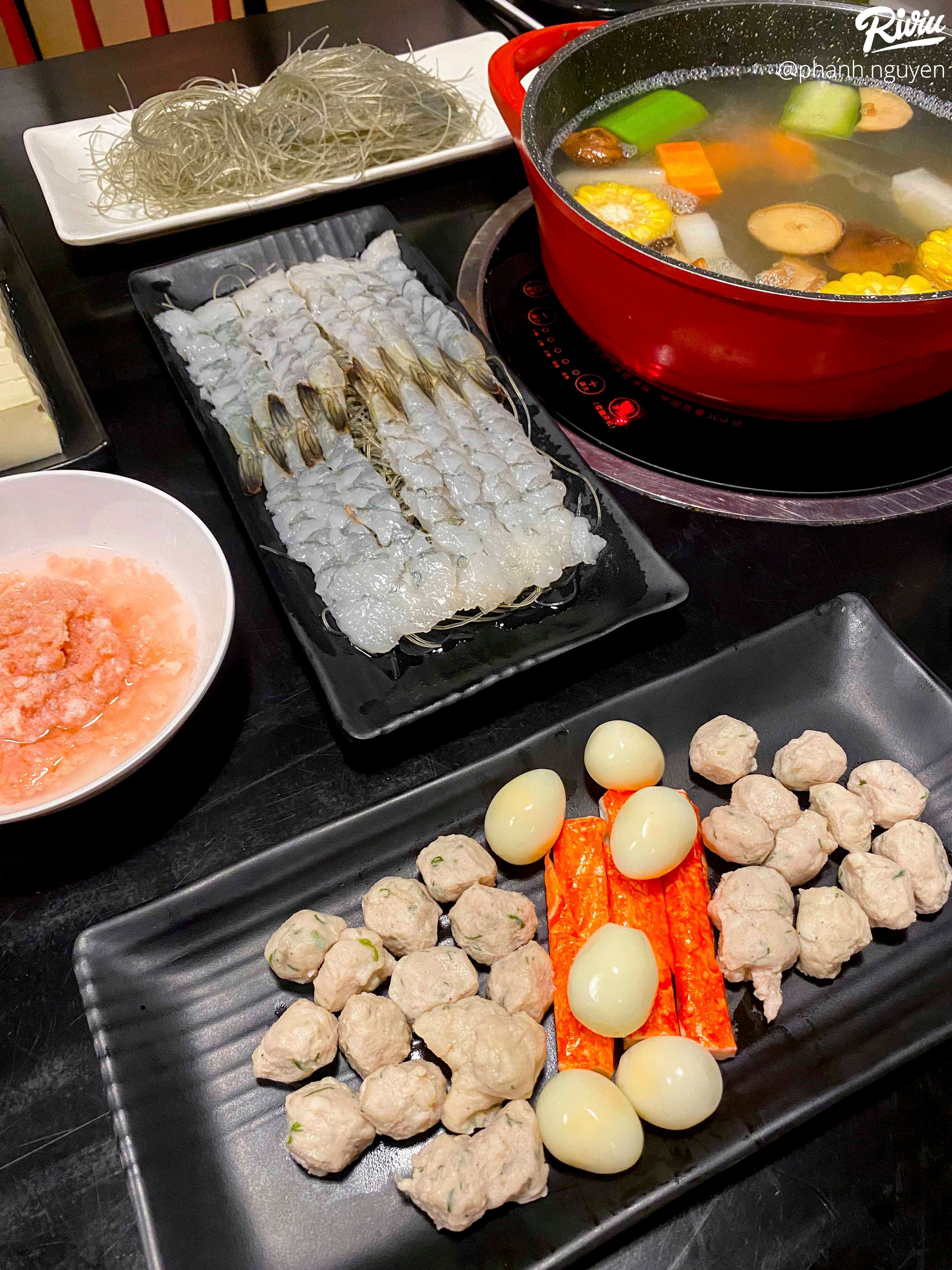 Lạ lạ nhà hàng có lẩu tôm sen đào ngon đáo để không phải nơi nào cũng có - ảnh 39 la la nha hang co lau tom sen dao ngon dao de khong phai noi nao cung co - anh 39