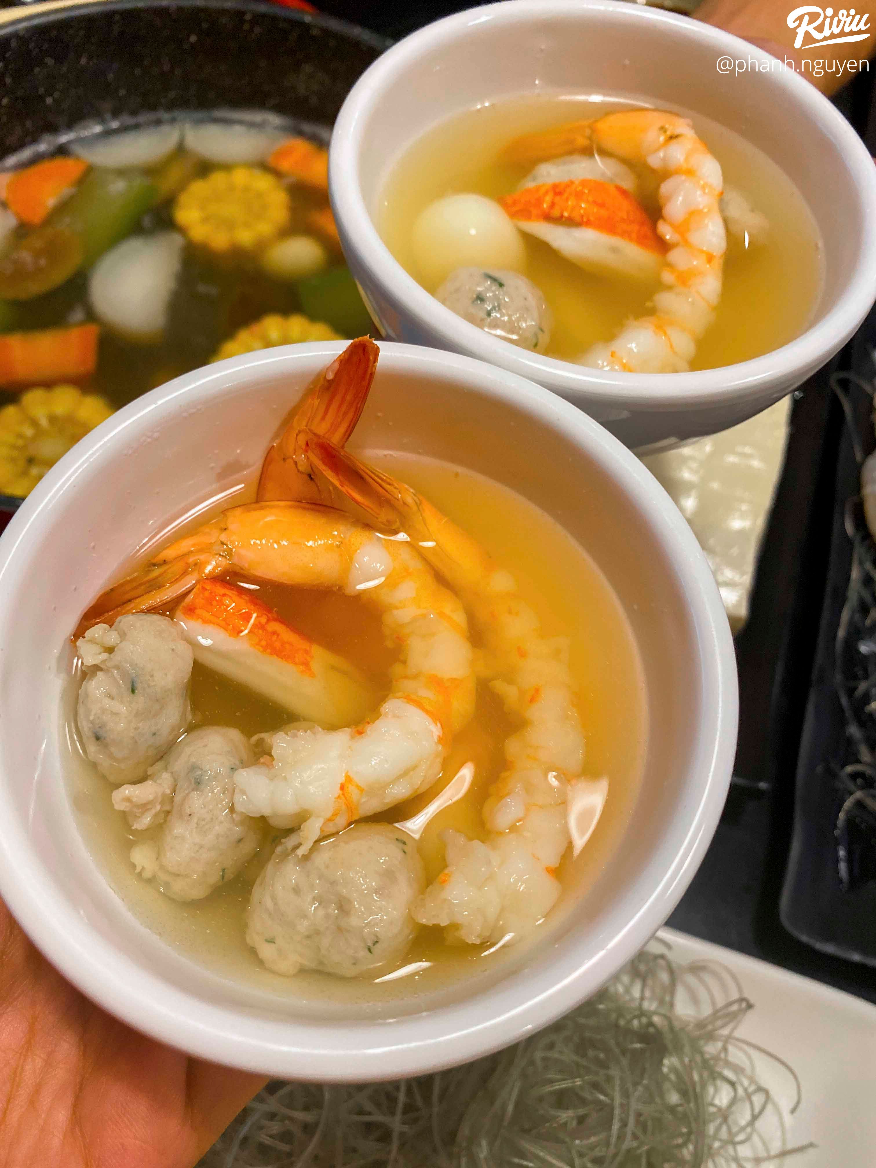 Lạ lạ nhà hàng có lẩu tôm sen đào ngon đáo để không phải nơi nào cũng có - ảnh 53 la la nha hang co lau tom sen dao ngon dao de khong phai noi nao cung co - anh 53