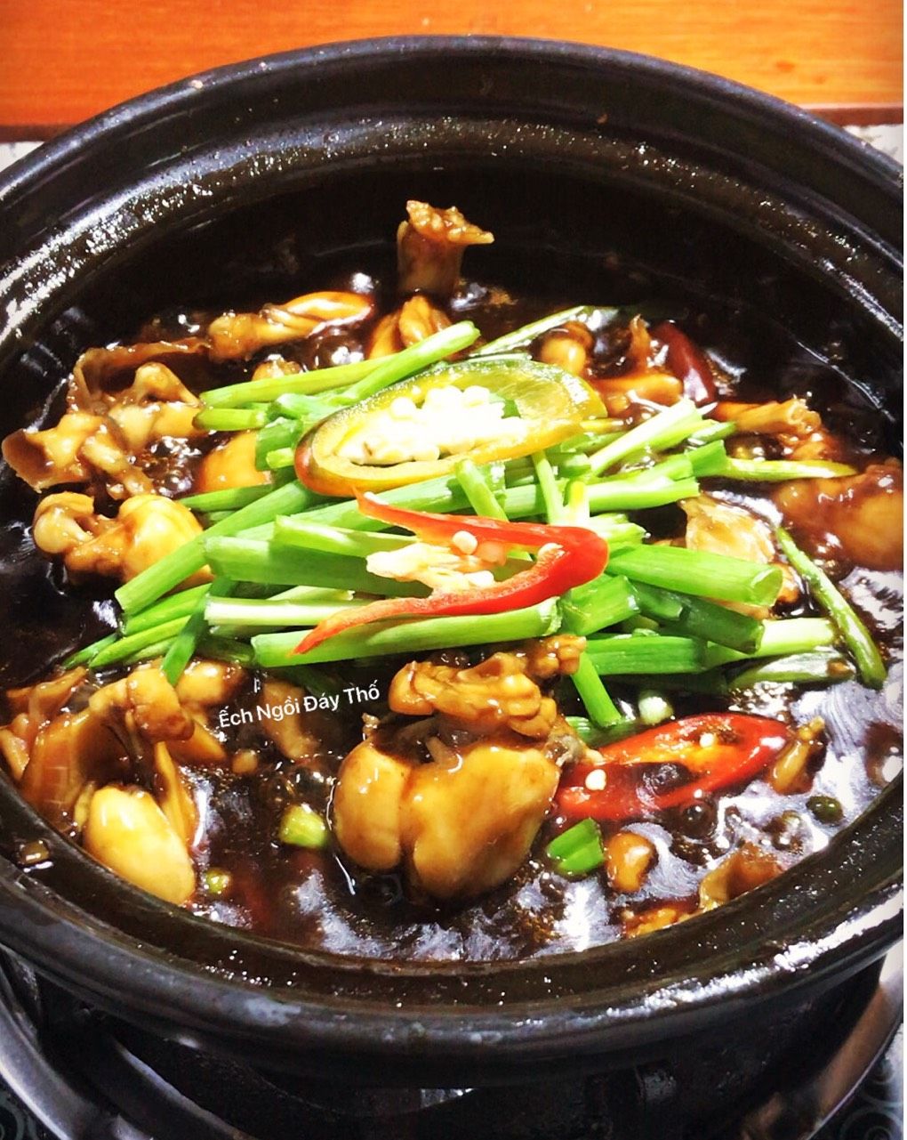 Ếch ngồi đáy thố - Lê Văn Lương 61 Lê Văn Lương, Xã Phước Kiển, Huyện ...