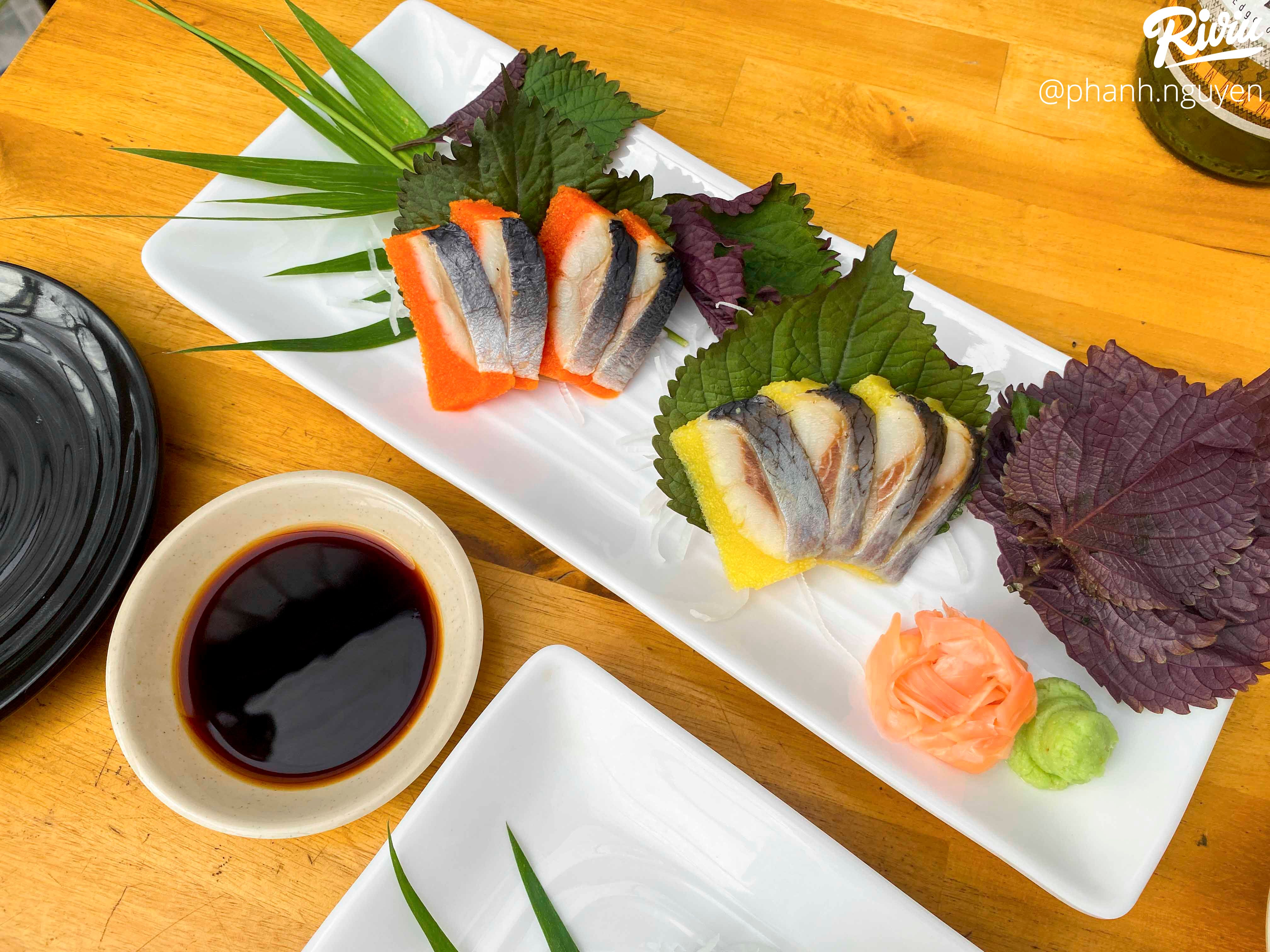 Lạ lạ nhà hàng có lẩu tôm sen đào ngon đáo để không phải nơi nào cũng có - ảnh 59 la la nha hang co lau tom sen dao ngon dao de khong phai noi nao cung co - anh 59