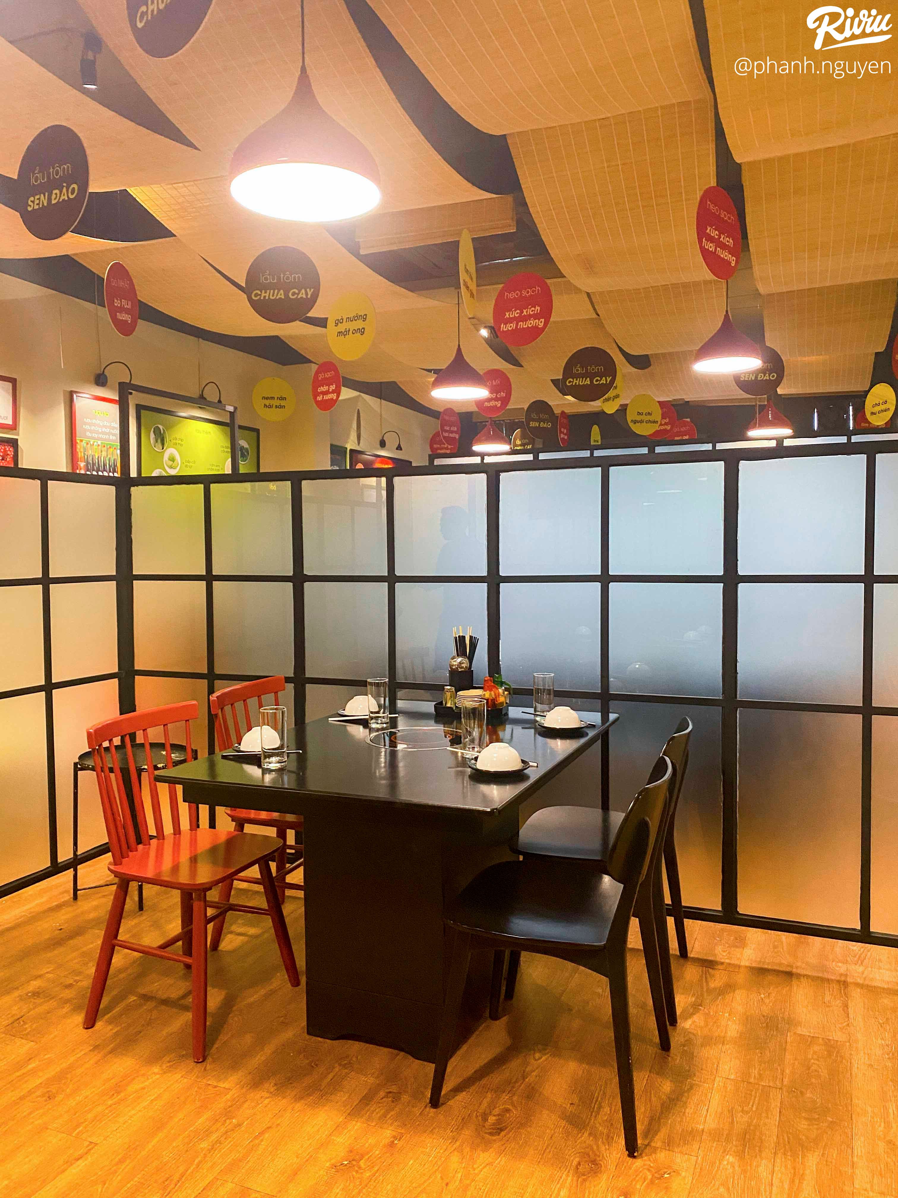 Lạ lạ nhà hàng có lẩu tôm sen đào ngon đáo để không phải nơi nào cũng có - ảnh 7 la la nha hang co lau tom sen dao ngon dao de khong phai noi nao cung co - anh 7