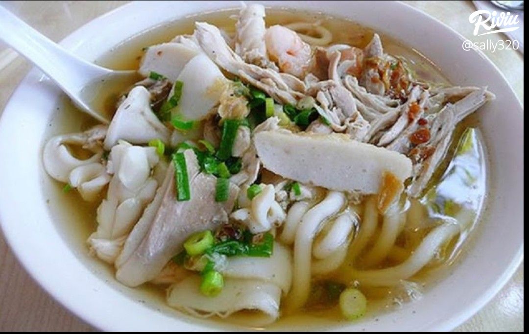 Bánh canh vịt bột xắt riviu vn