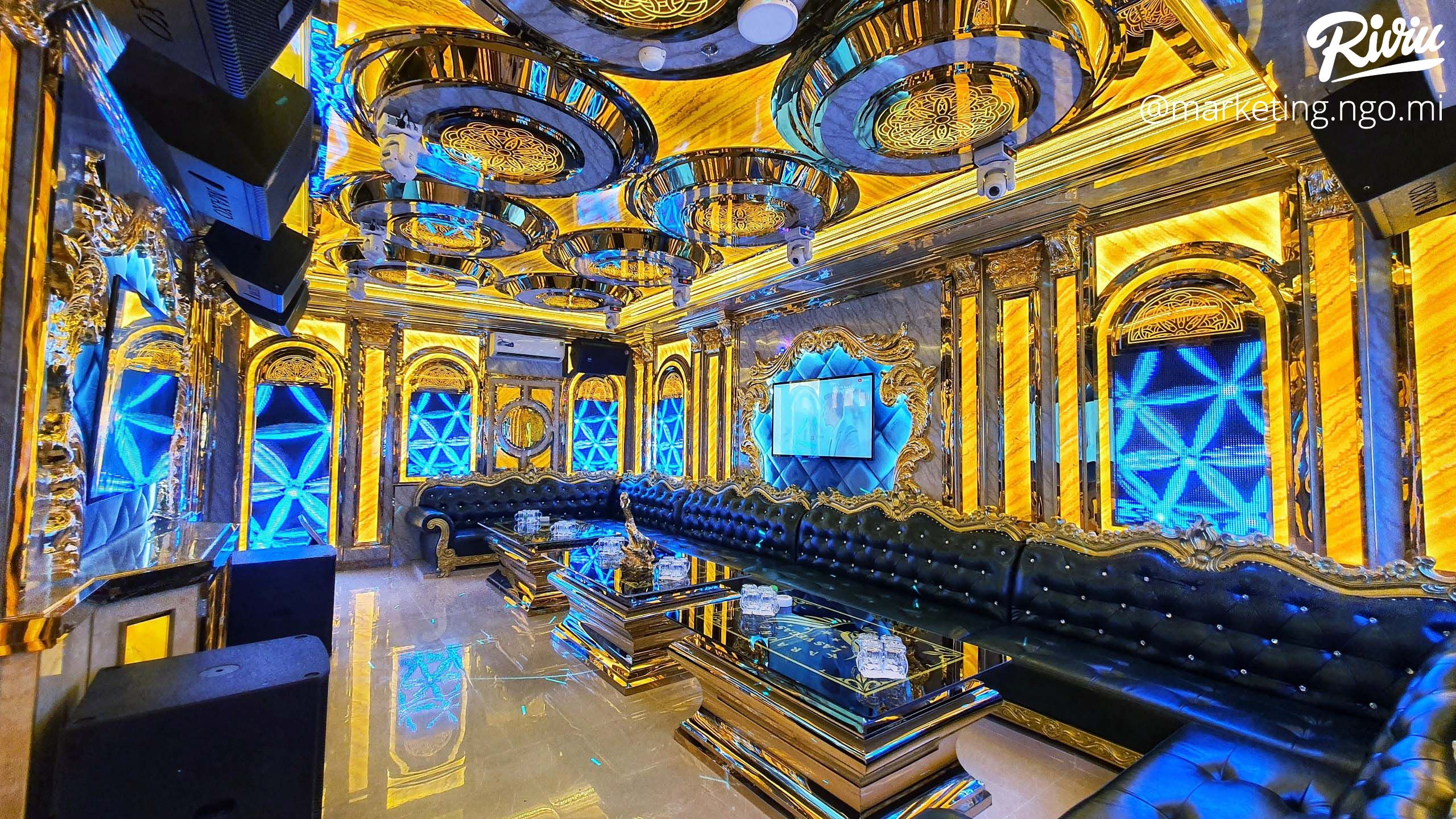 Karaoke Las Vegas Phú Quốc 4 Con Ngựa, Cổng chào Suối Đá, Đường 30