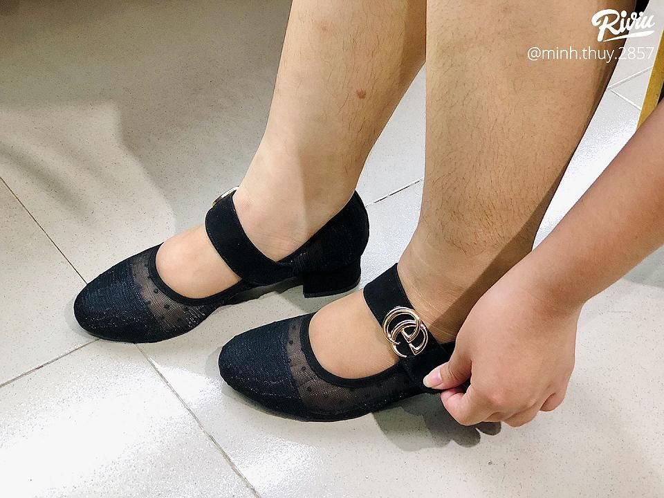 Lùng sục 10 shop bán giày dép nữ đẹp “vạn người follow” ở Sài Gòn - ảnh 64 lung suc 10 shop ban giay dep nu dep “van nguoi follow” o sai gon - anh 64
